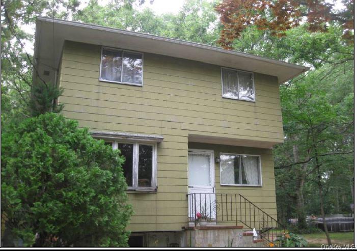 84 Radio Avenue – For Sale