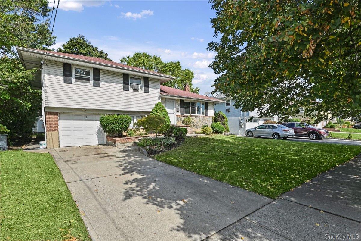8 Evers Street – For Sale