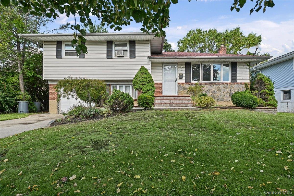8 Evers Street – For Sale photo 2