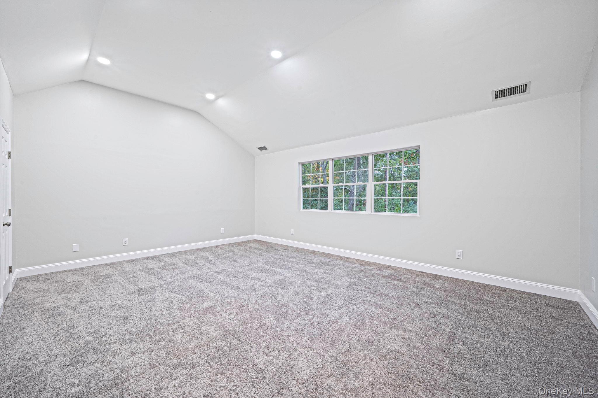 12 Davidson Drive – For Sale photo 28