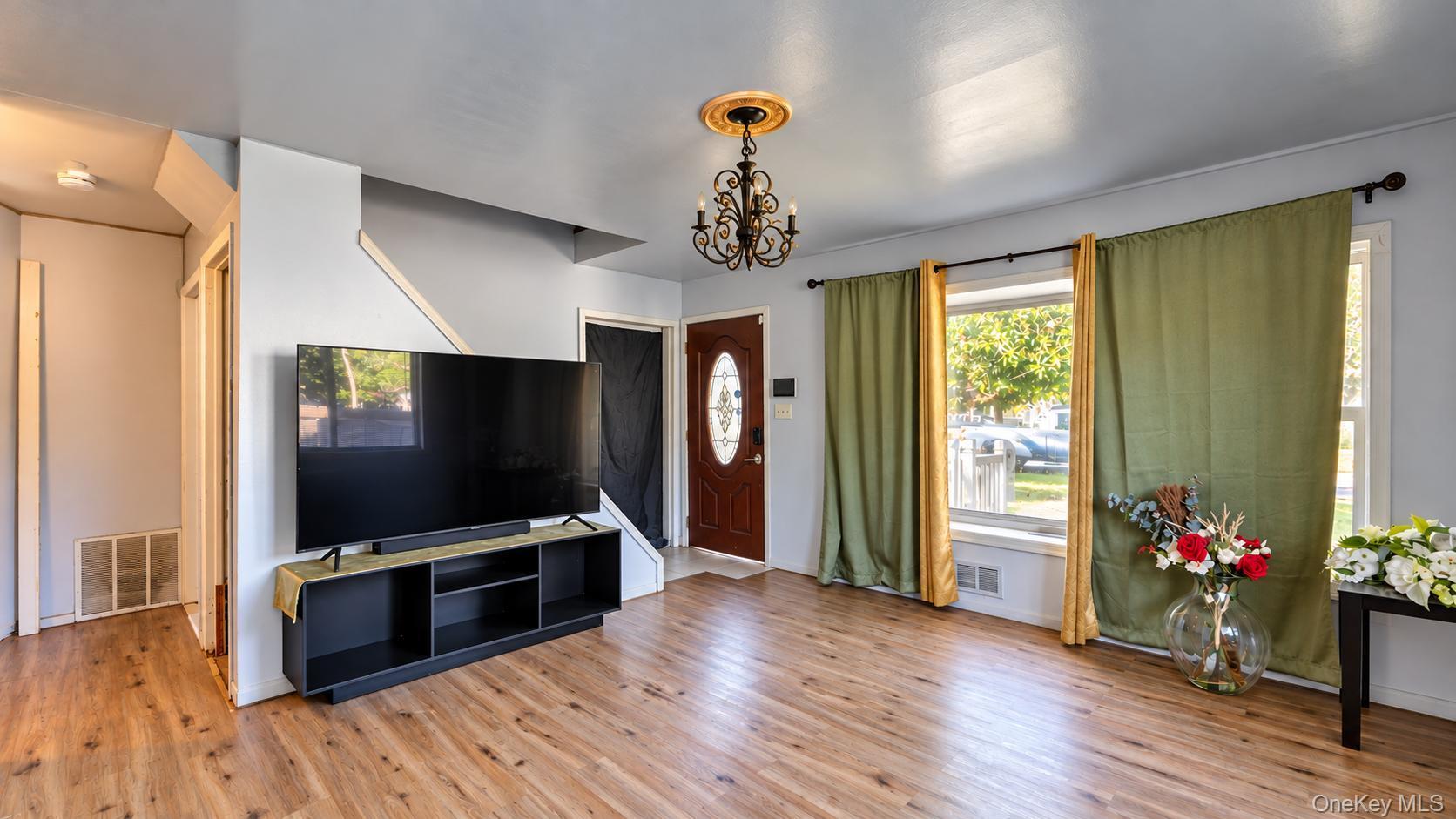 78 Shinnecock Avenue – For Sale photo 14