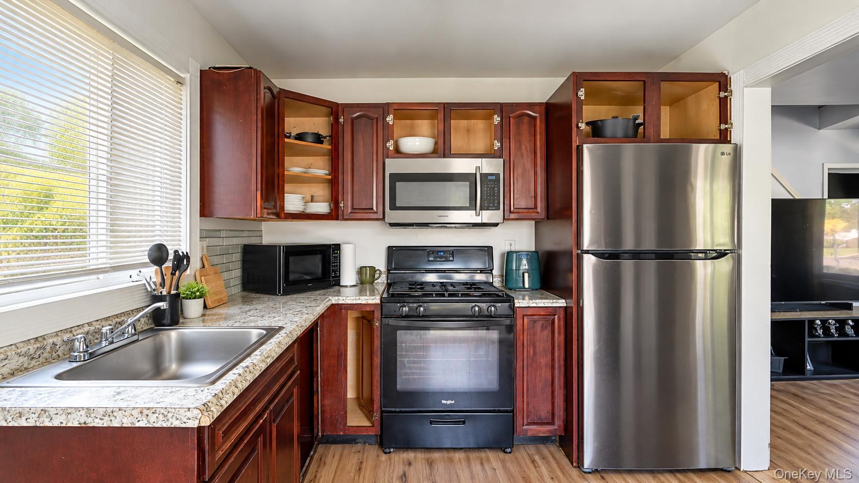 78 Shinnecock Avenue – For Sale photo 18