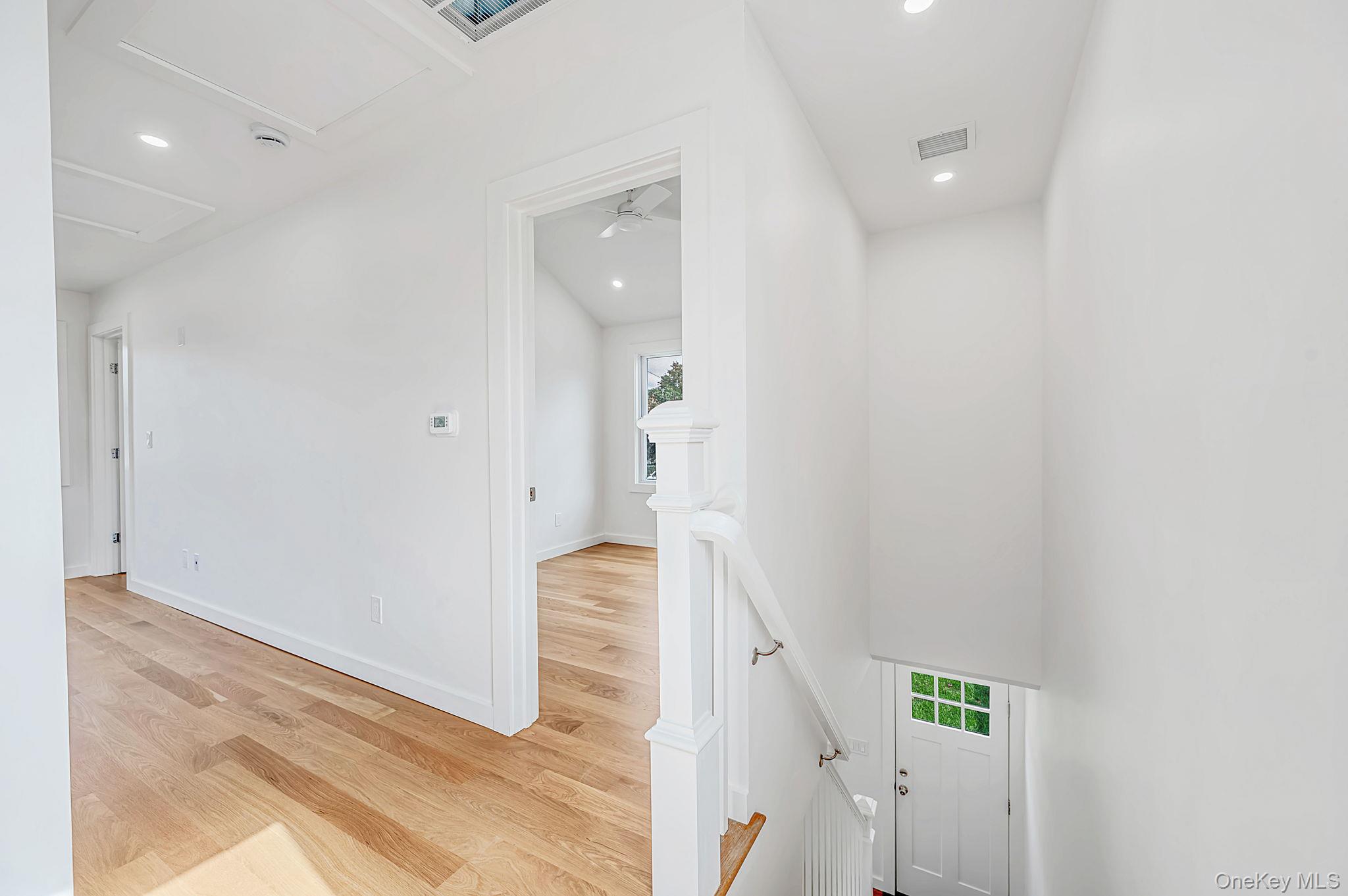 4 Lee Avenue – For Sale photo 24