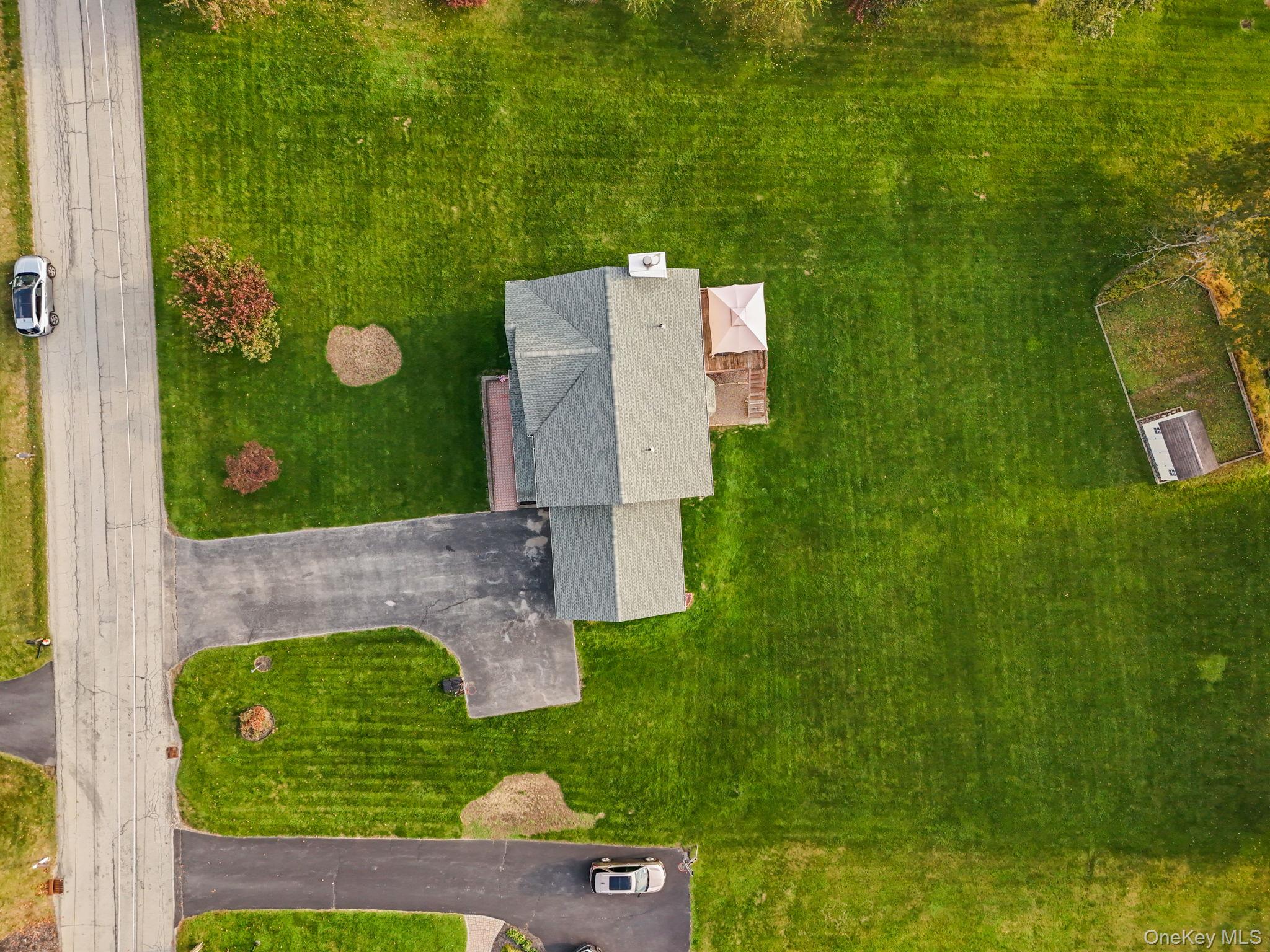 55 Beach Road – For Sale photo 36