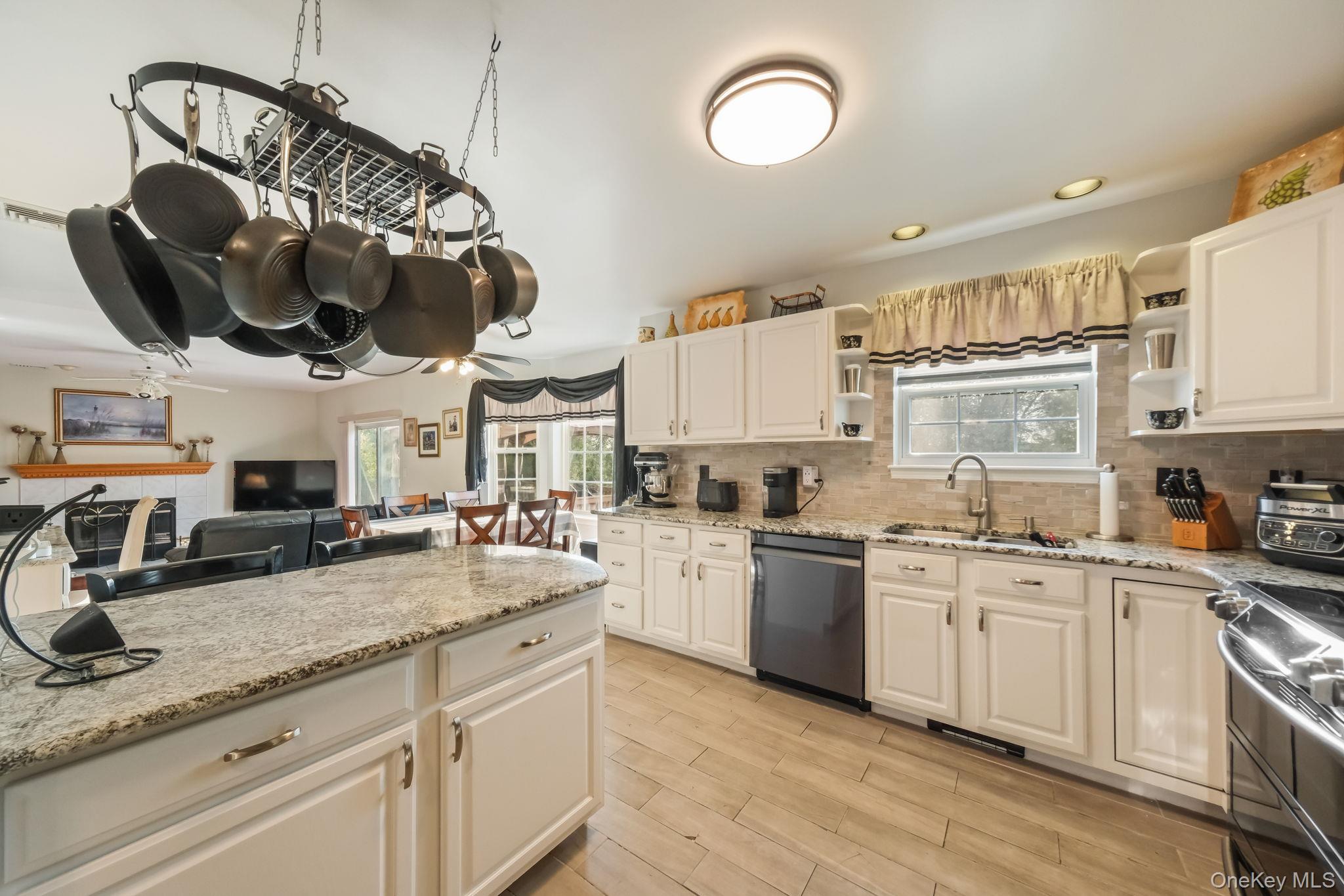 55 Beach Road – For Sale photo 12