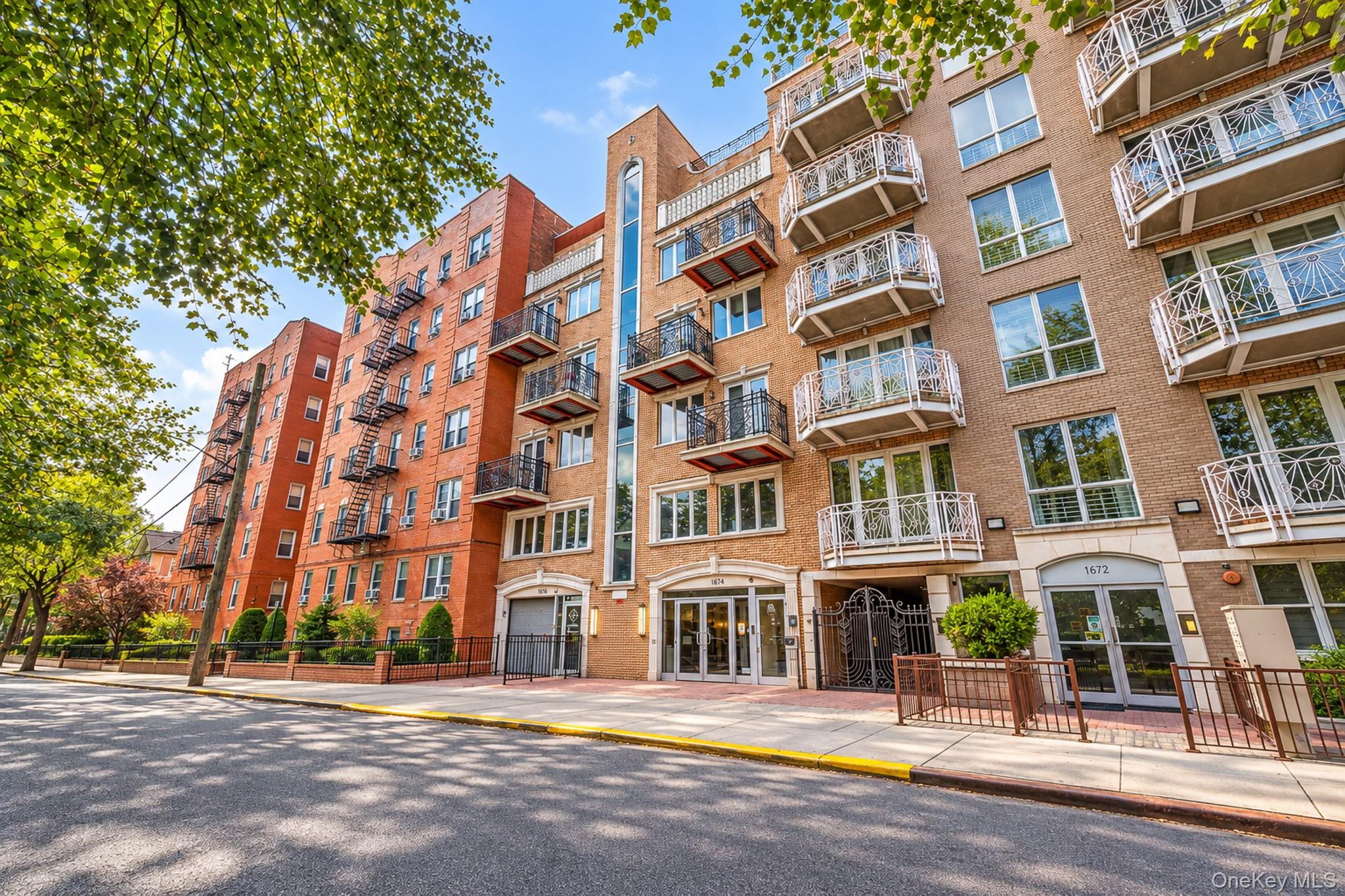 1674 E 22nd Street, Unit 3B photo 8