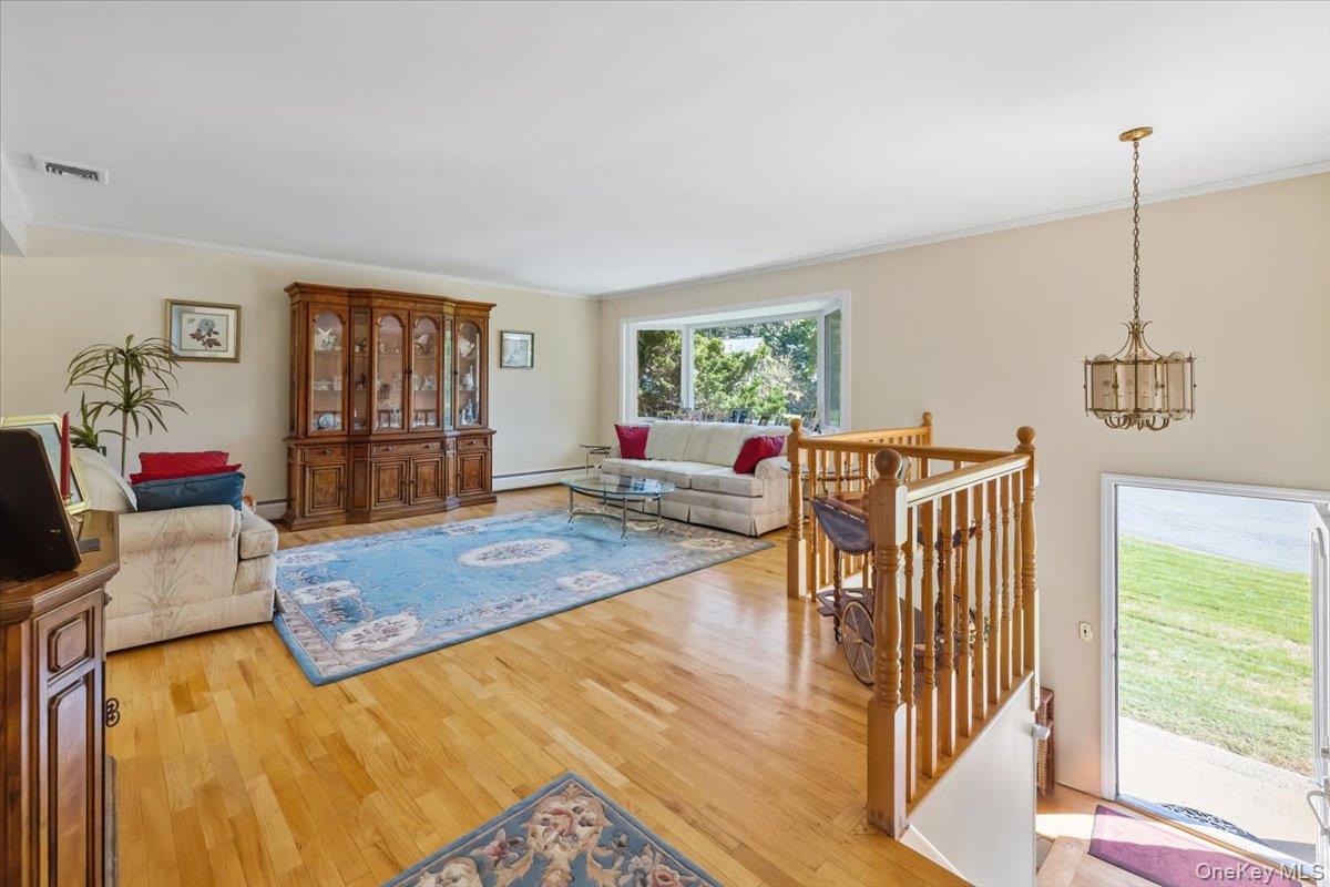 3 Young Court – For Sale photo 6