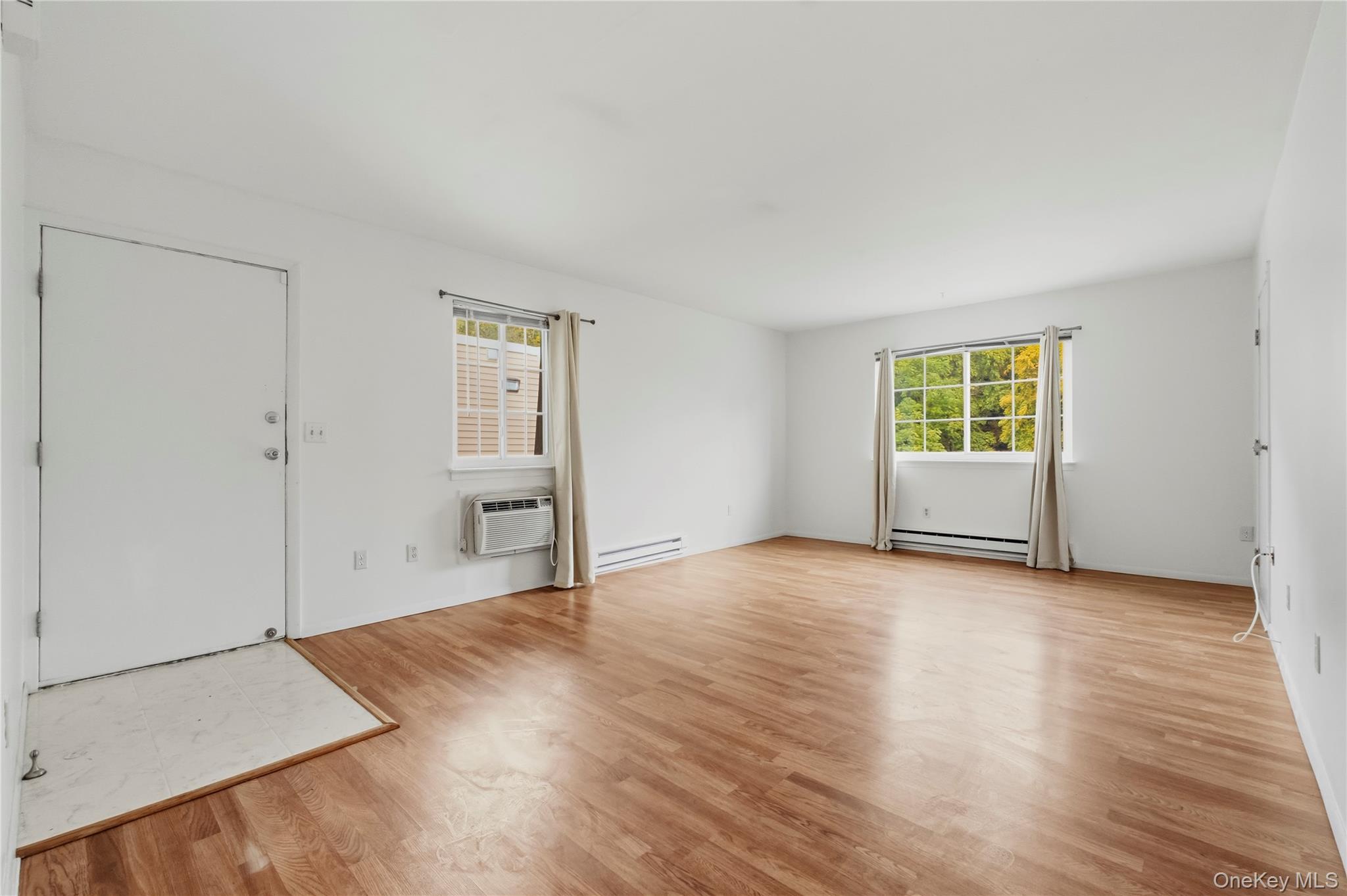 317 Fox Run Lane, Unit Unit #317 photo 4