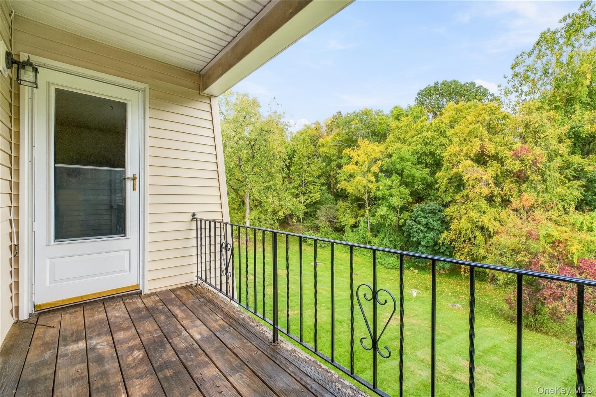 317 Fox Run Lane, Unit Unit #317 photo 13