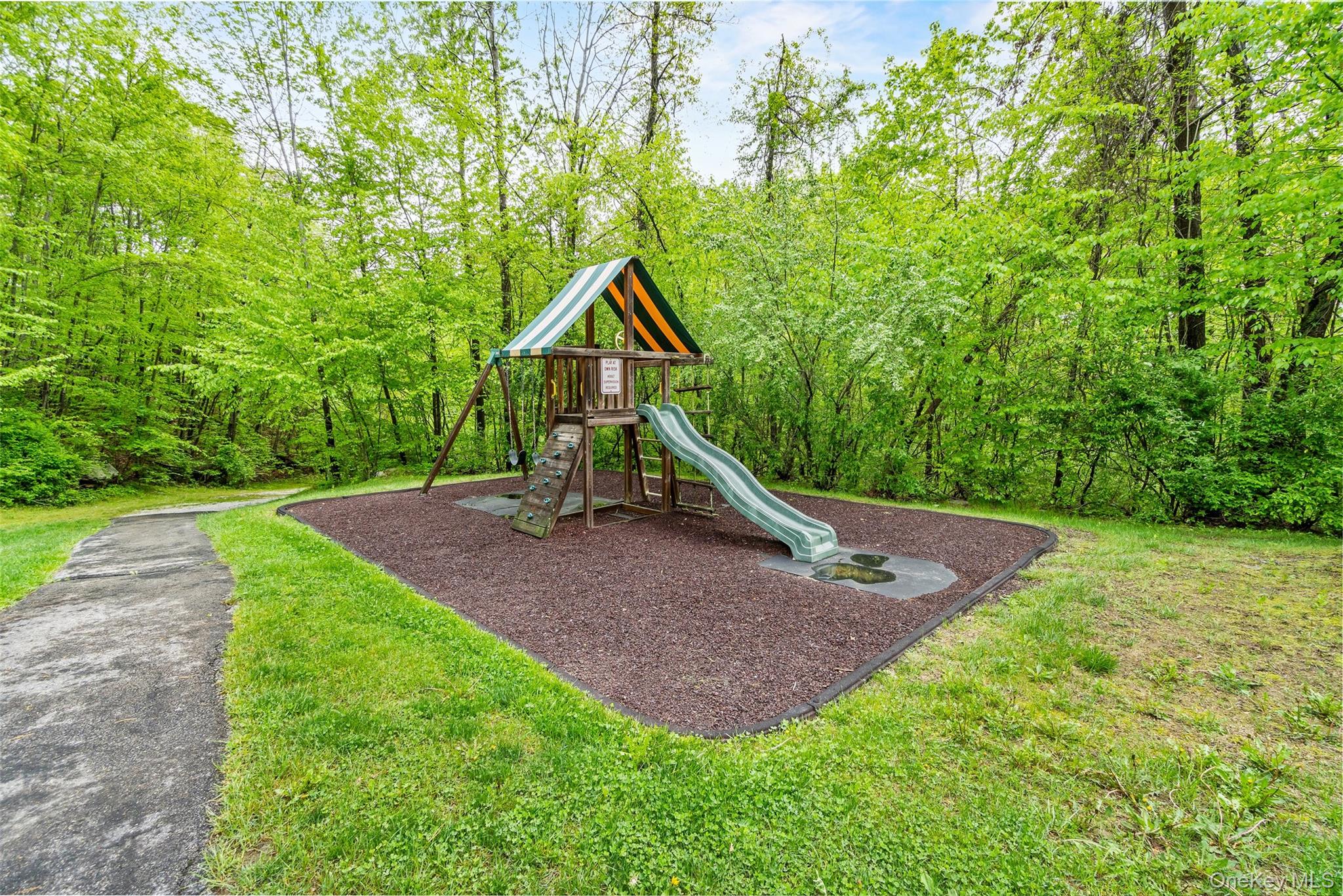 317 Fox Run Lane, Unit Unit #317 photo 18