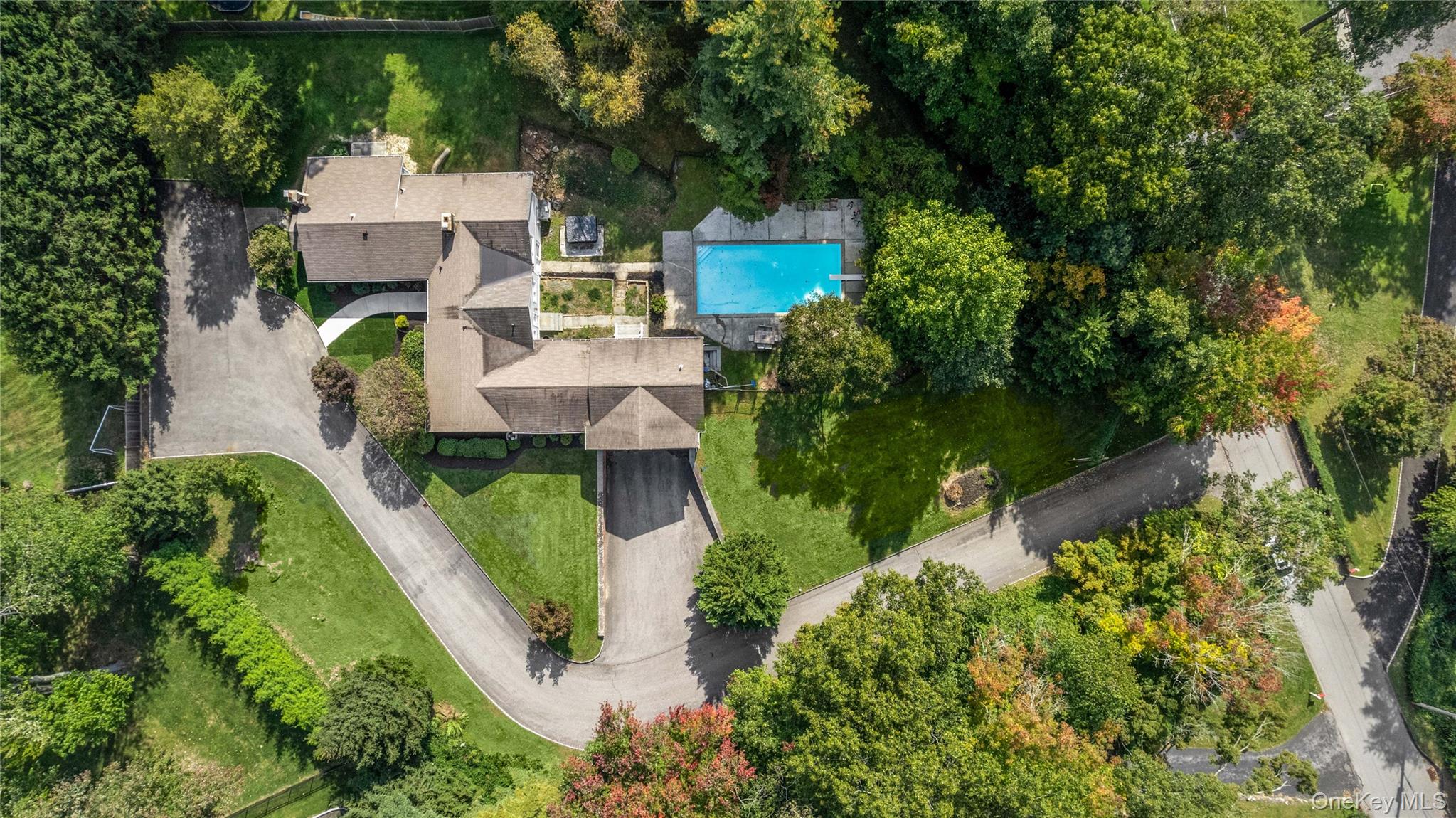 10 Skyview Drive – For Sale photo 24
