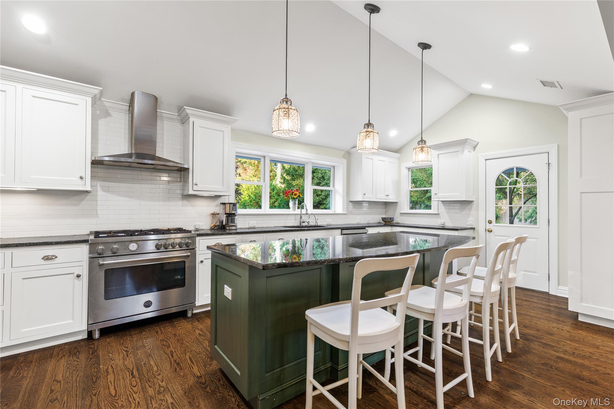 10 Skyview Drive – For Sale photo 15