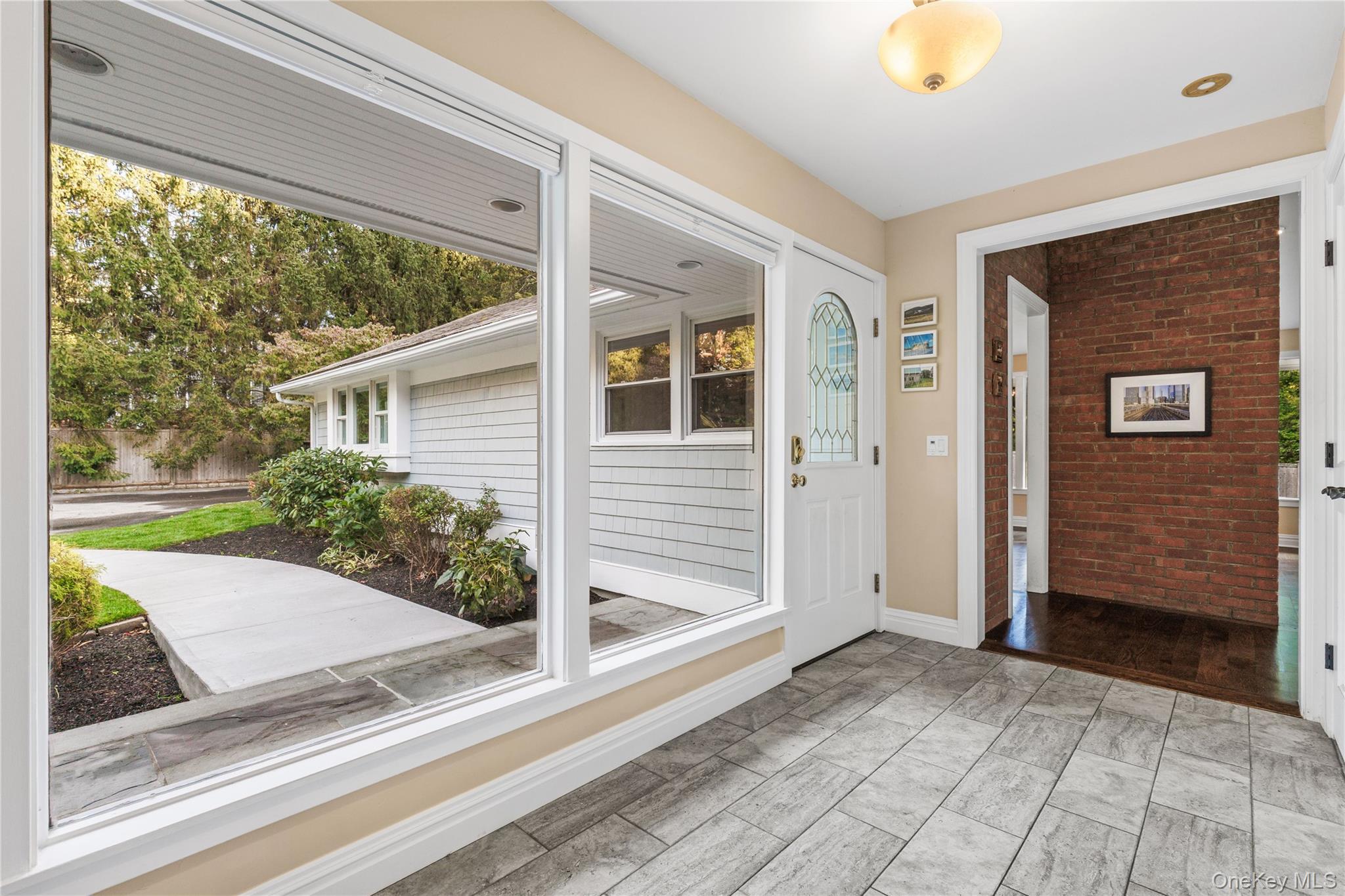 10 Skyview Drive – For Sale photo 5