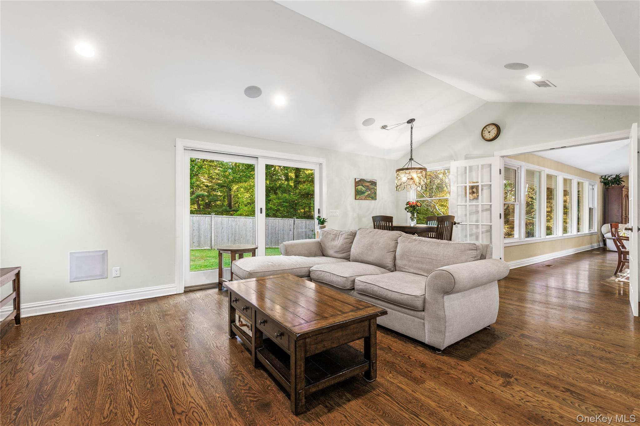 10 Skyview Drive – For Sale photo 11