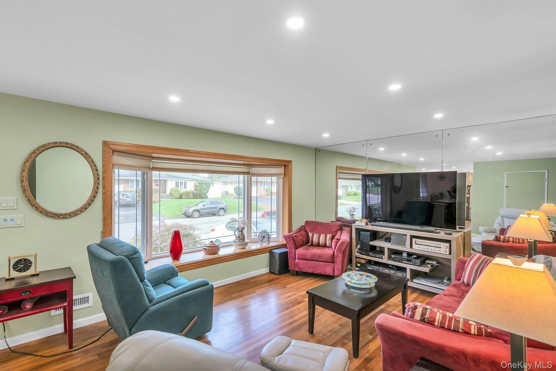 10 Fruitwood Lane – For Sale photo 6