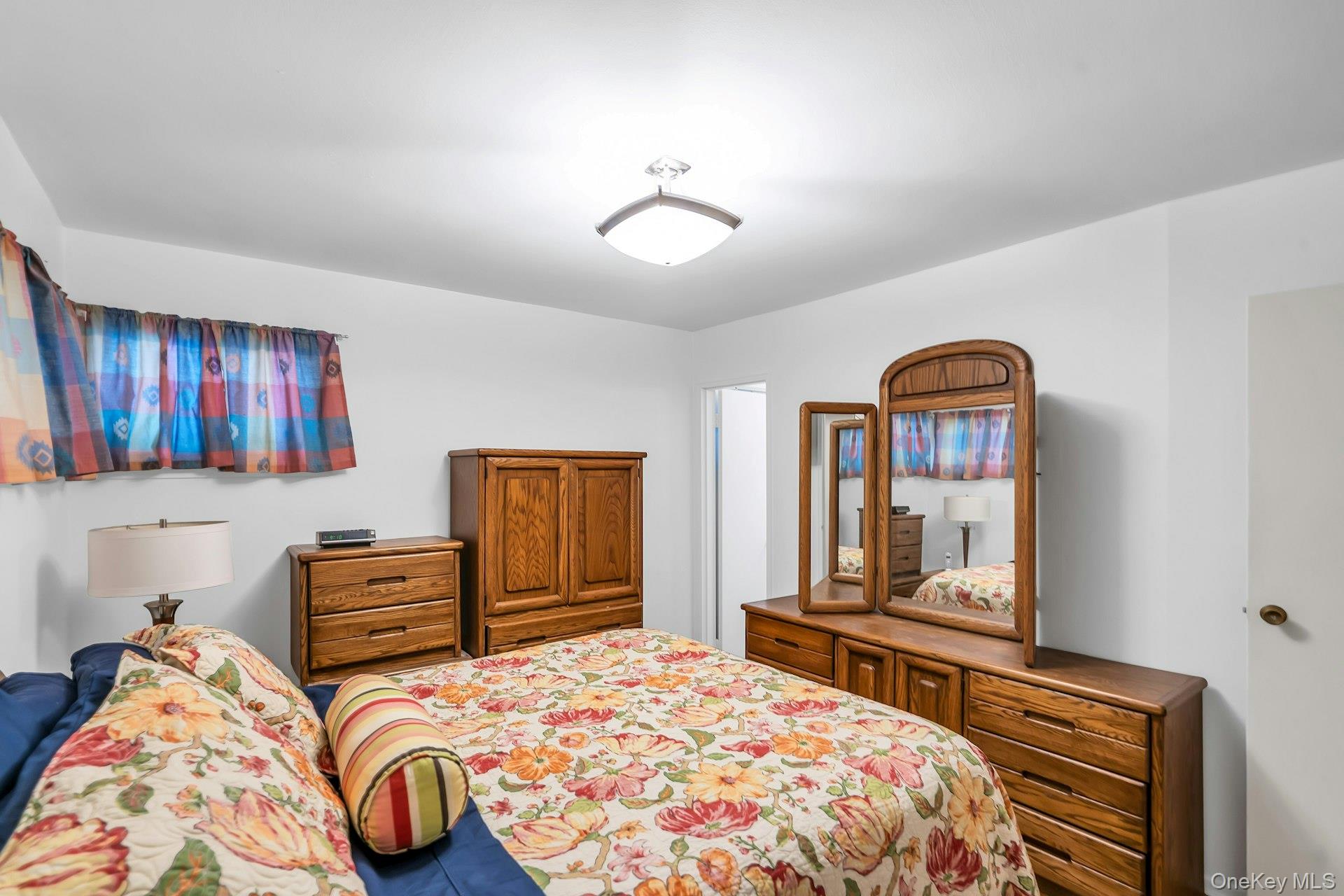 10 Fruitwood Lane – For Sale photo 13