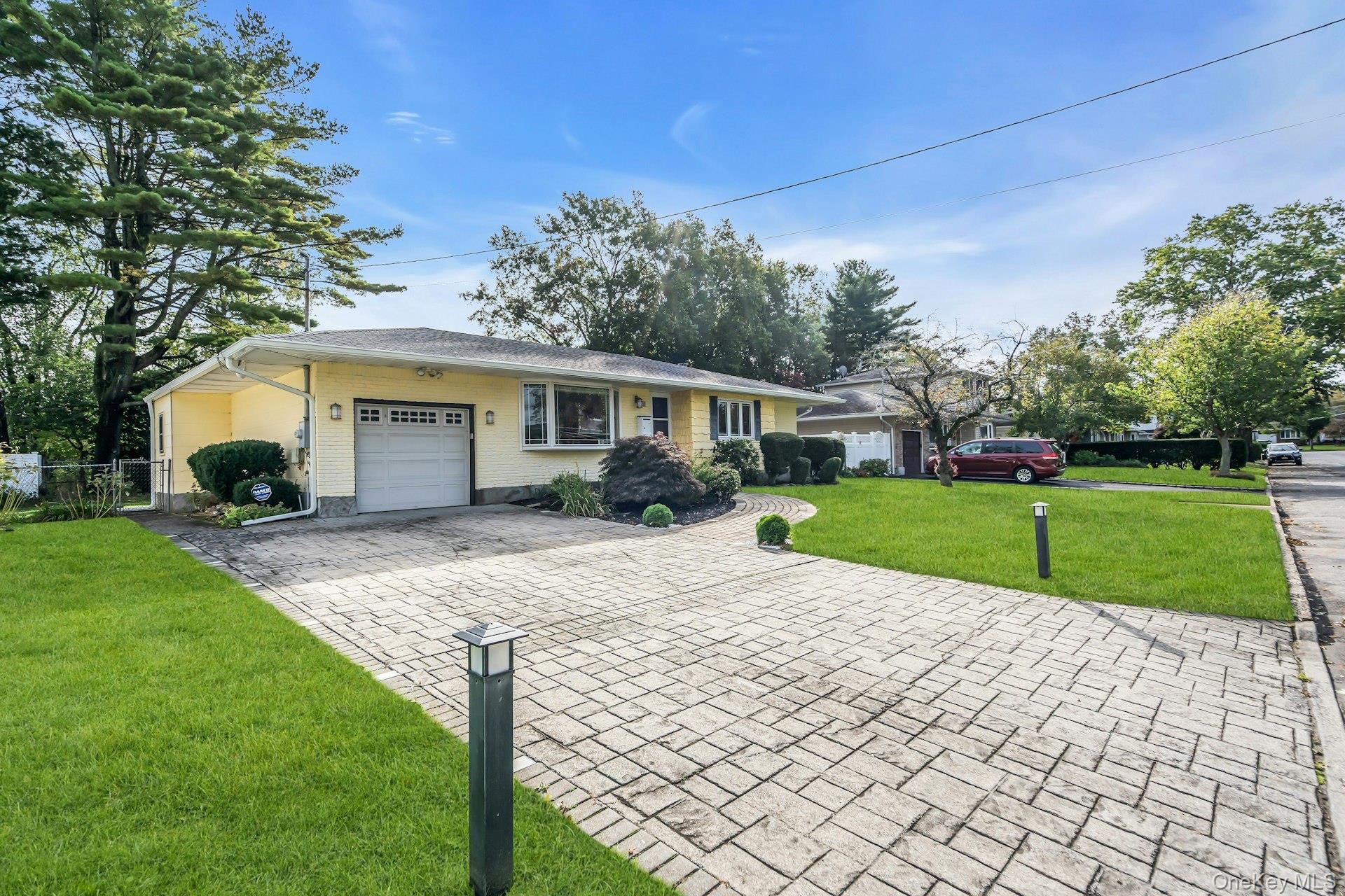 10 Fruitwood Lane – For Sale photo 3