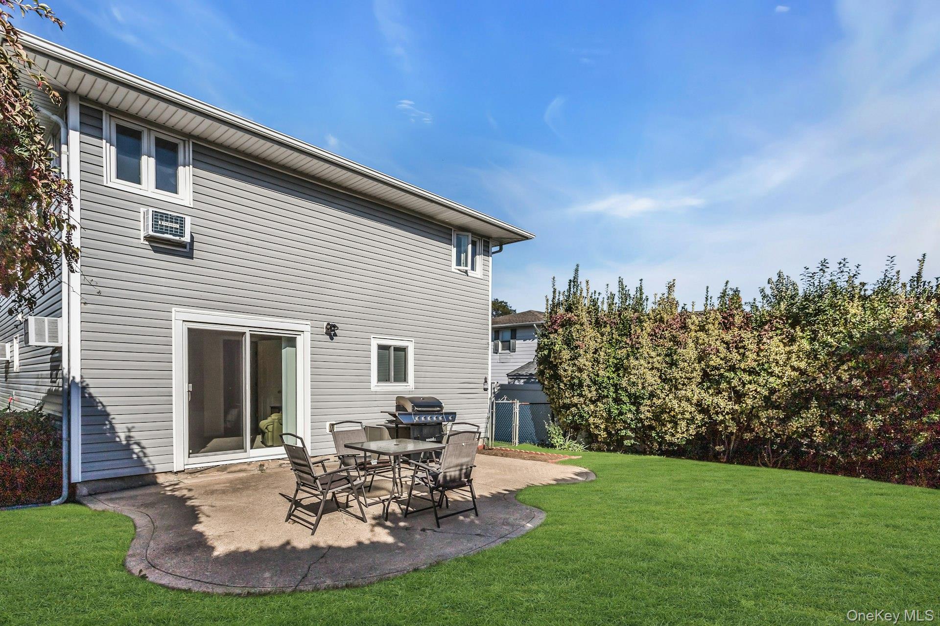 449 Bambrick Street – For Sale photo 25