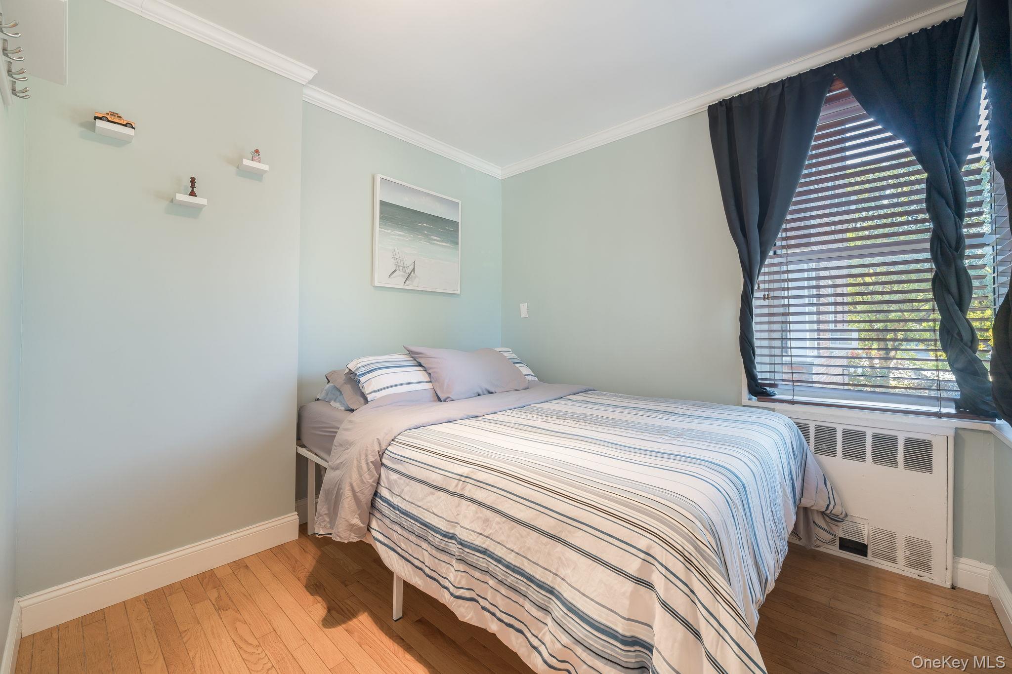 209-15 18th Avenue, Unit 2B photo 9