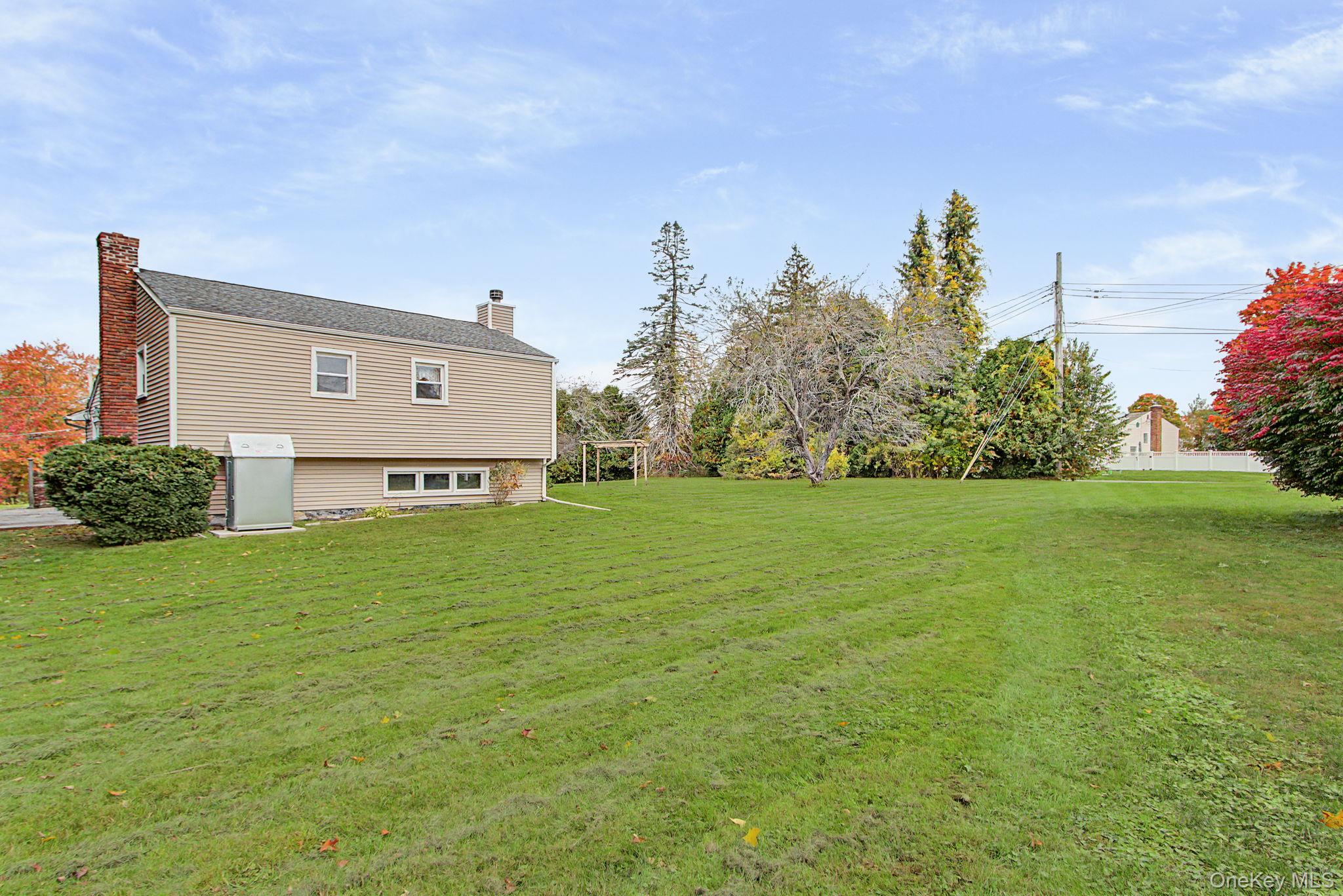 3410 Lorelei Drive – For Sale photo 30