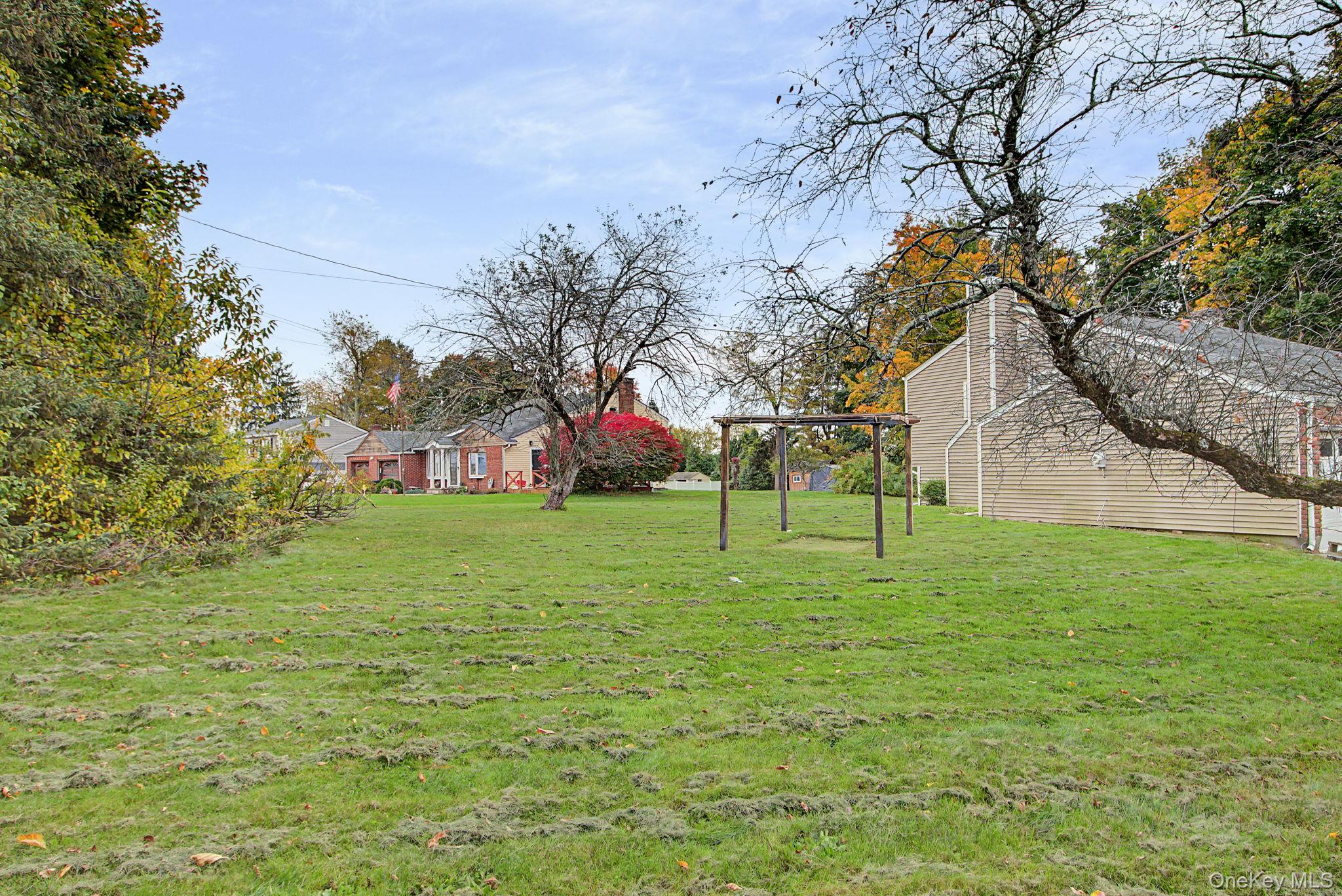 3410 Lorelei Drive – For Sale photo 32