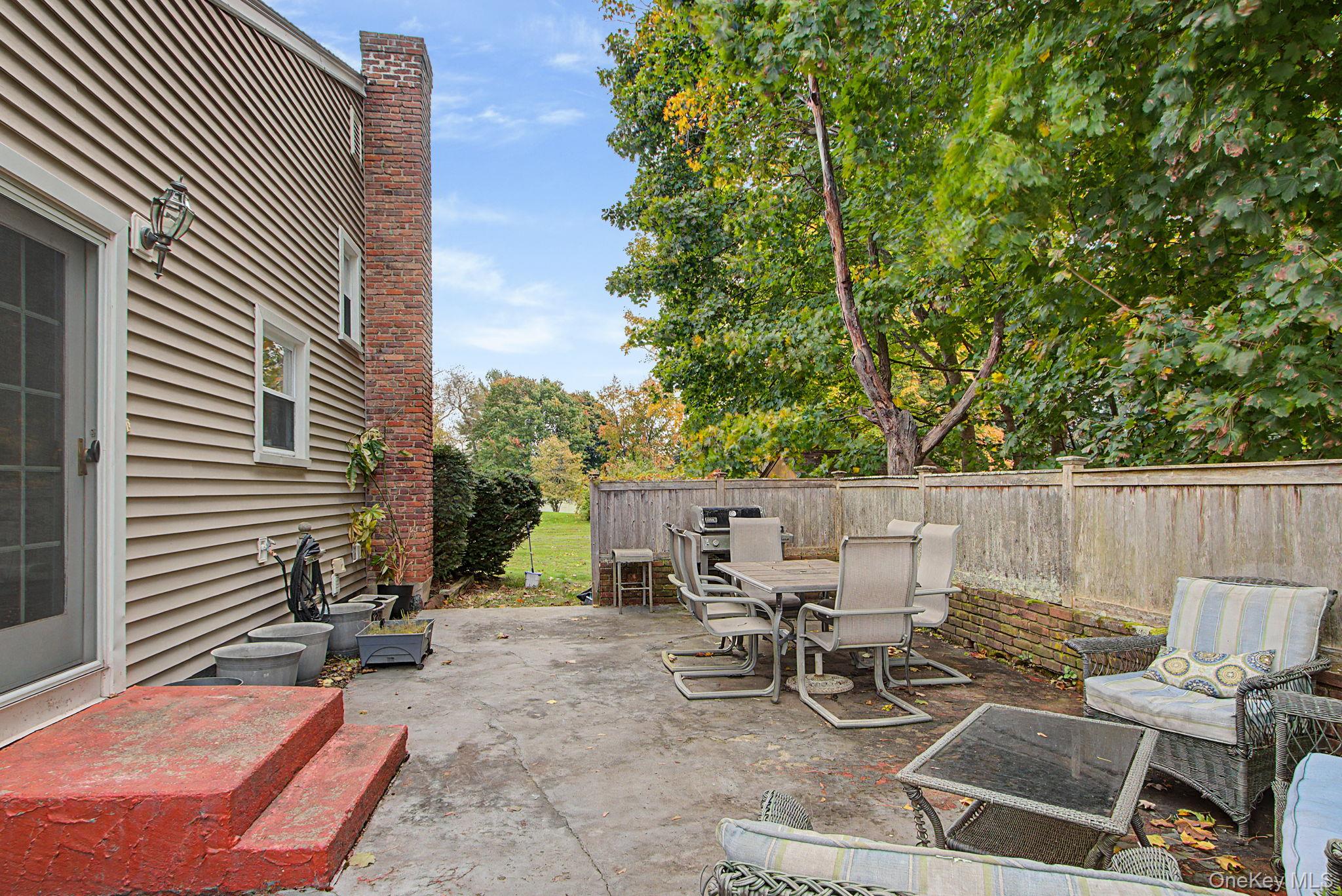3410 Lorelei Drive – For Sale photo 33