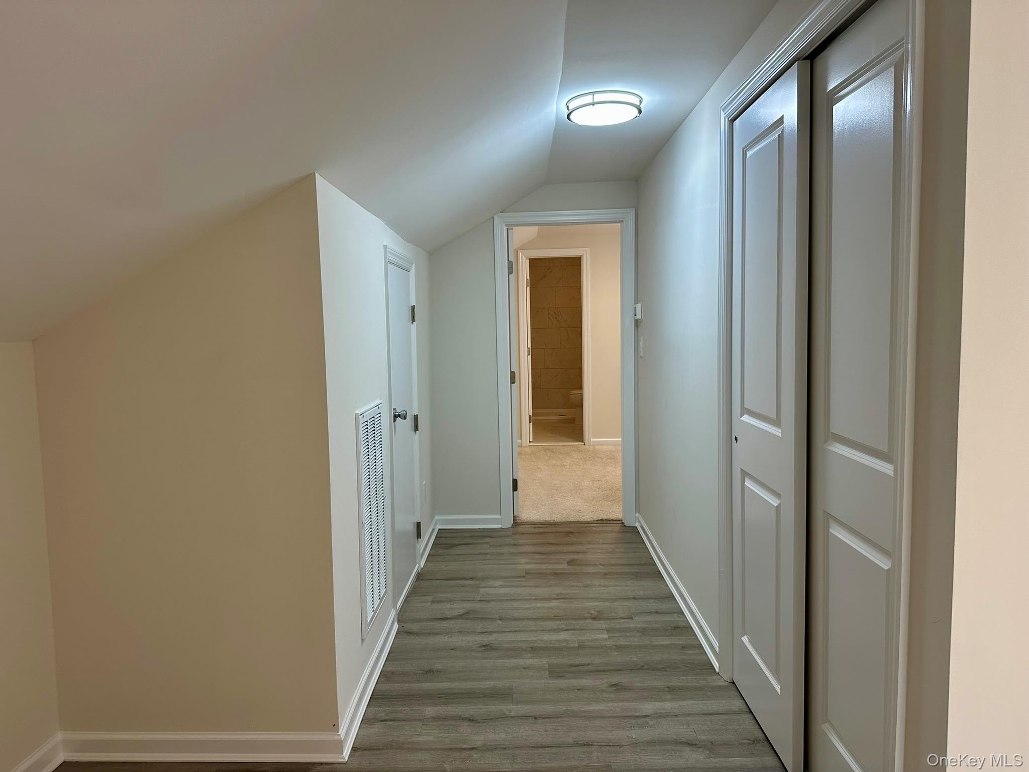 125 W Main Street – For Rent photo 14