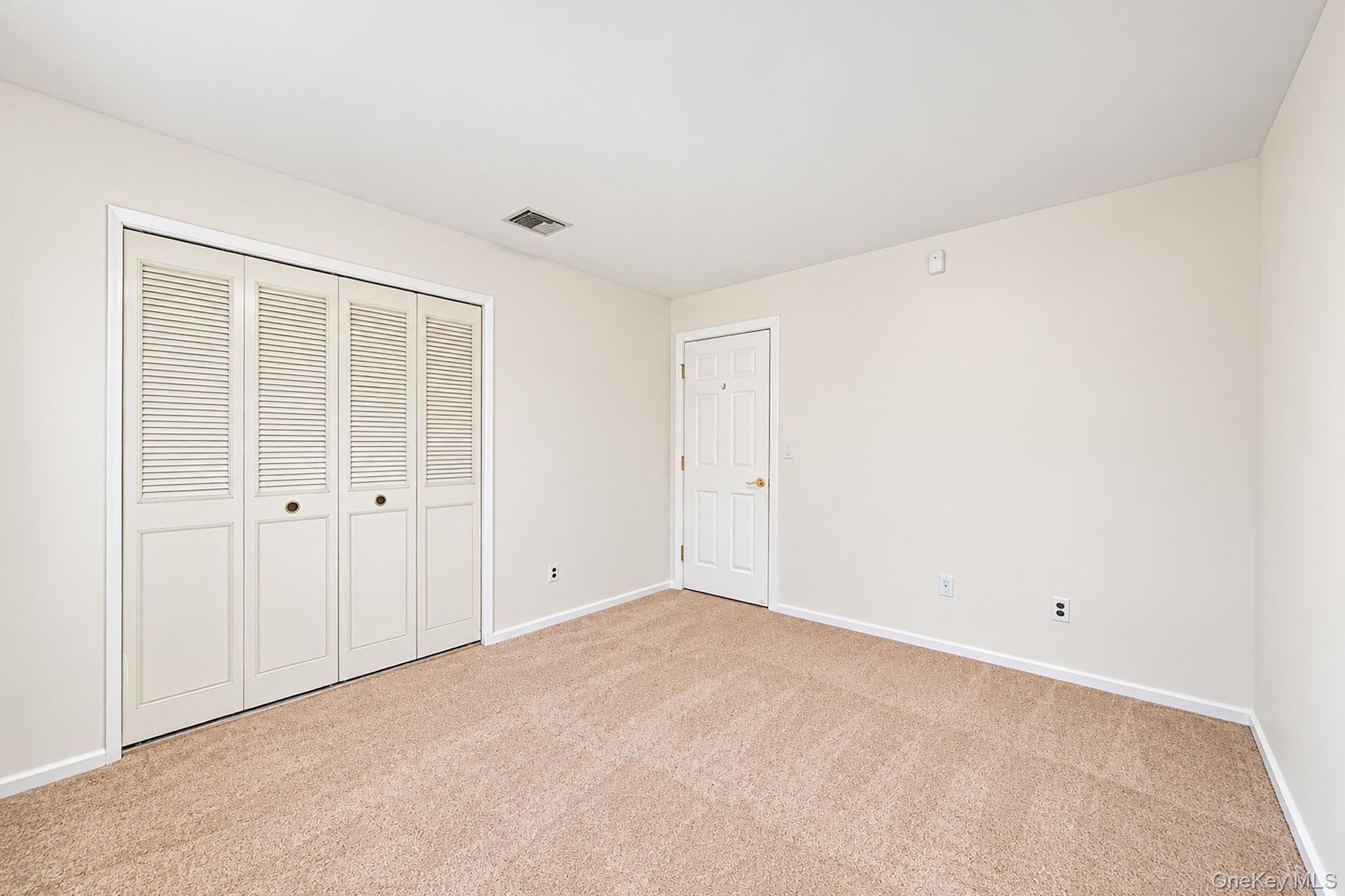 4 Inwood Road – For Rent photo 21