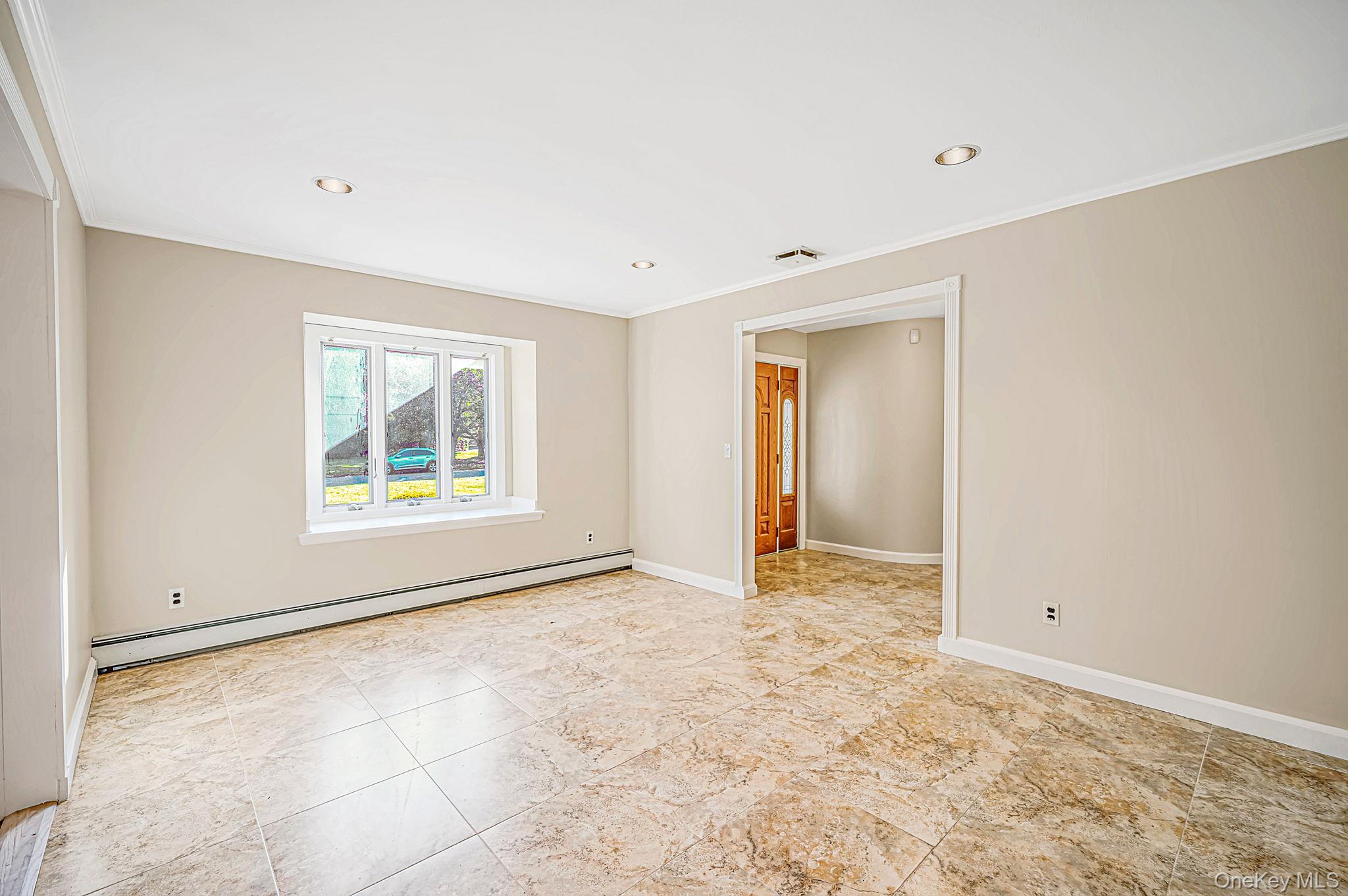 4 Inwood Road – For Rent photo 9