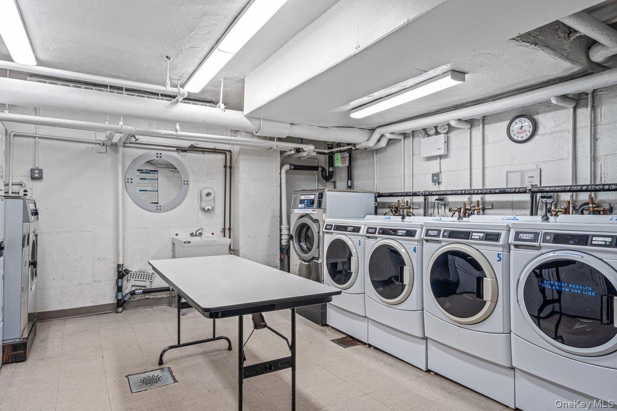 310 E 70th Street, Unit 1A photo 18