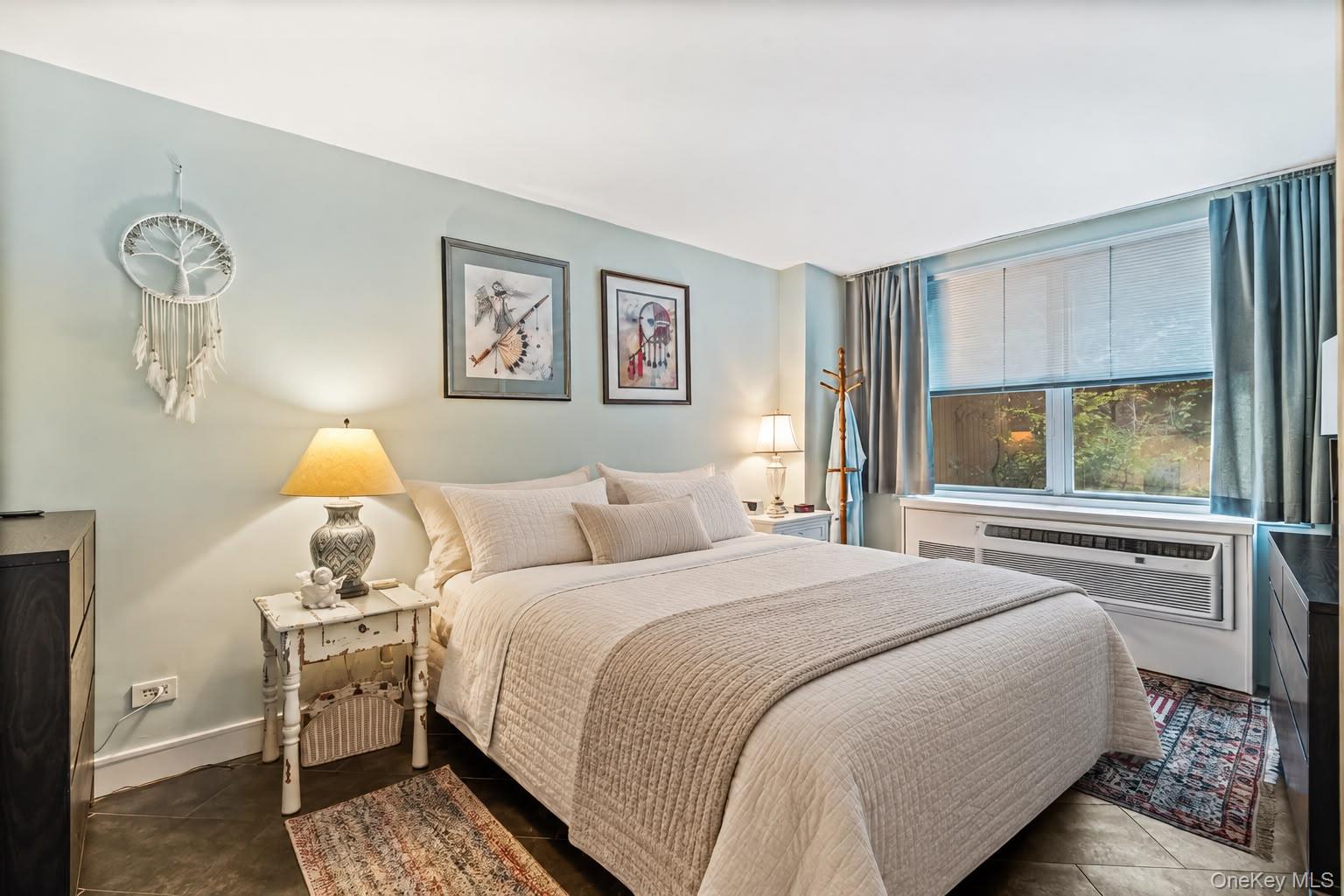 310 E 70th Street, Unit 1A photo 9