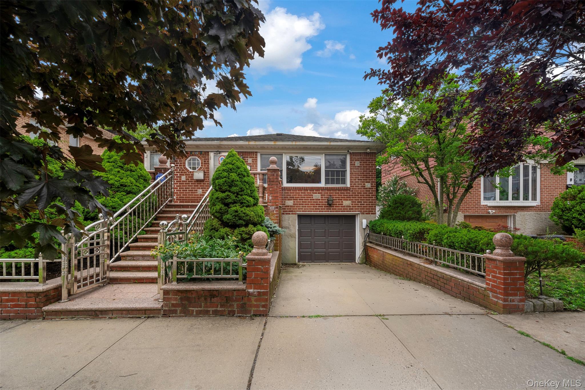 24420 73rd Avenue – For Sale