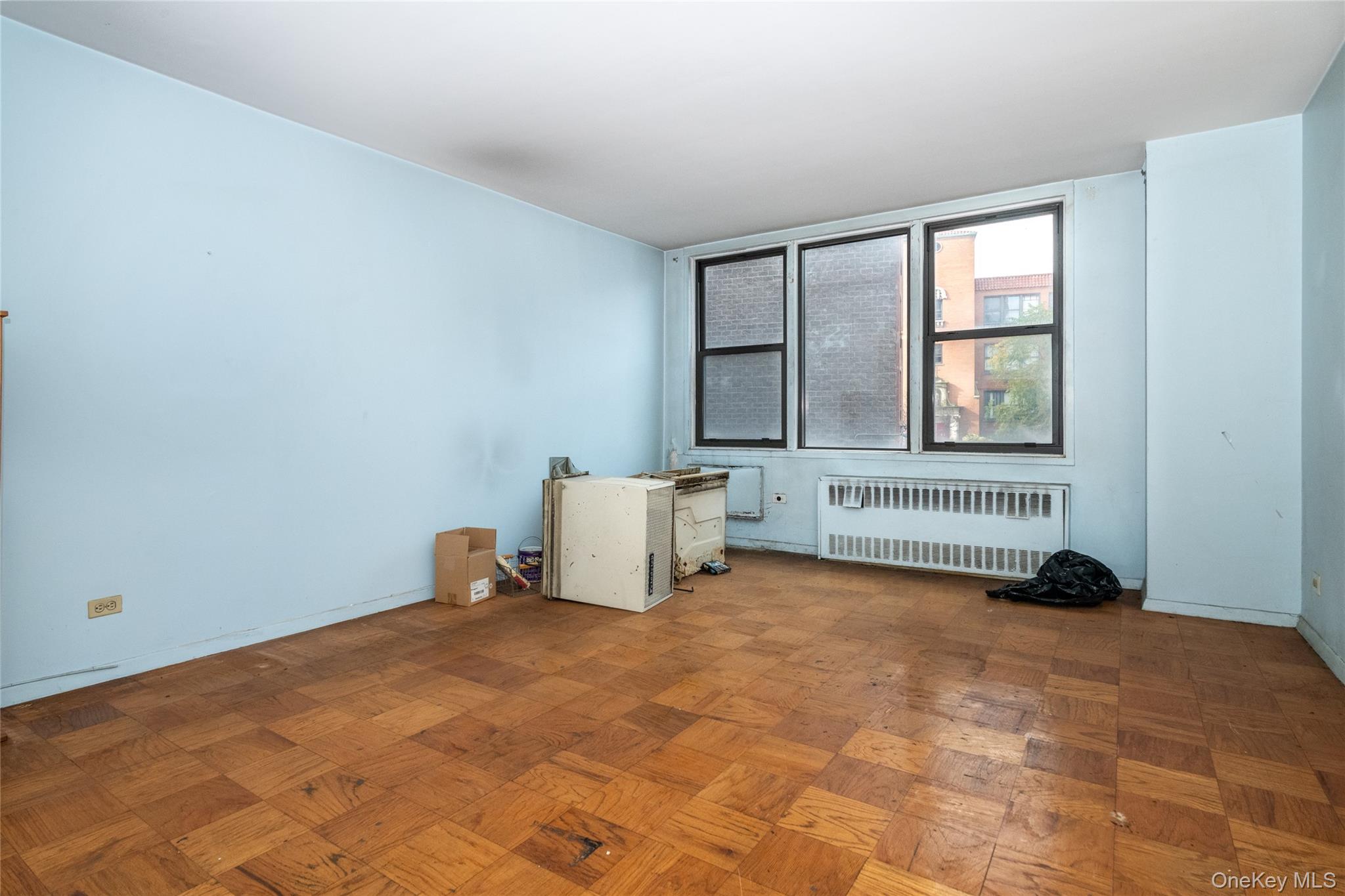 3121 Middletown Road, Unit 2B photo 4