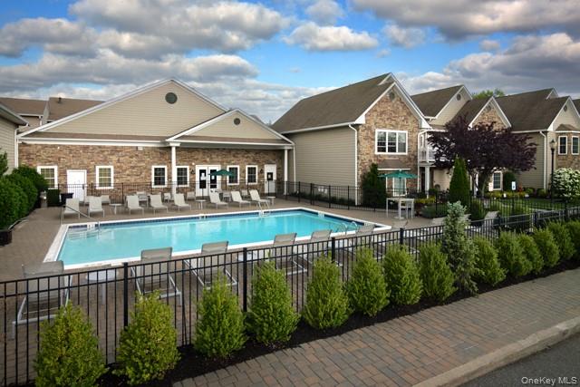 1303 Dolphin Lane, Unit 1303
