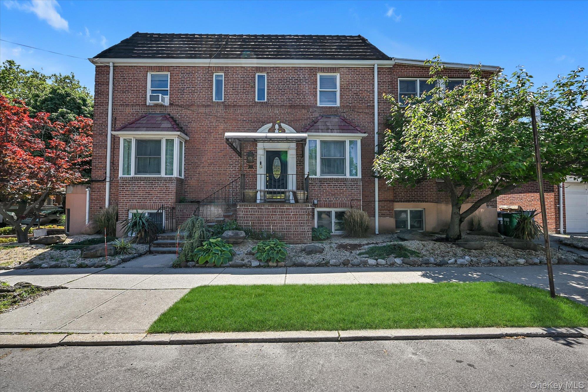 144-49 70th Avenue – For Sale photo 3