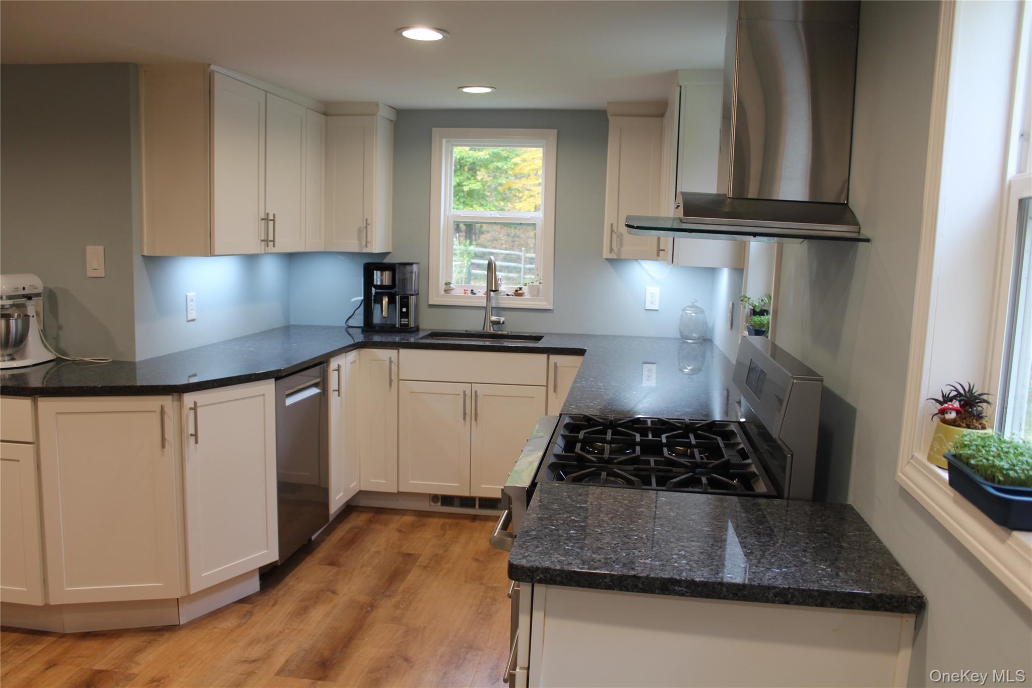601 Jug Tavern Road – For Sale photo 6