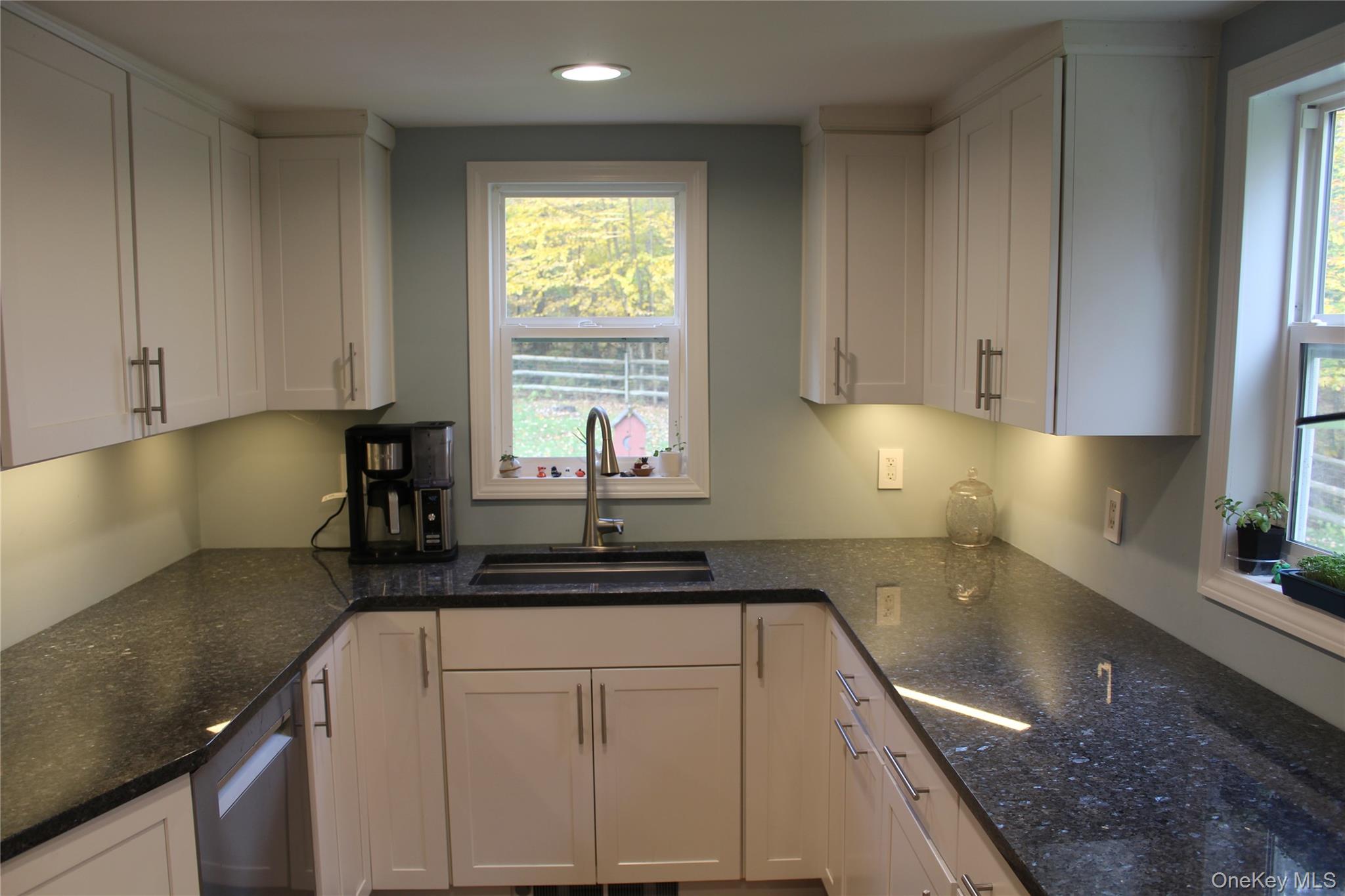 601 Jug Tavern Road – For Sale photo 9