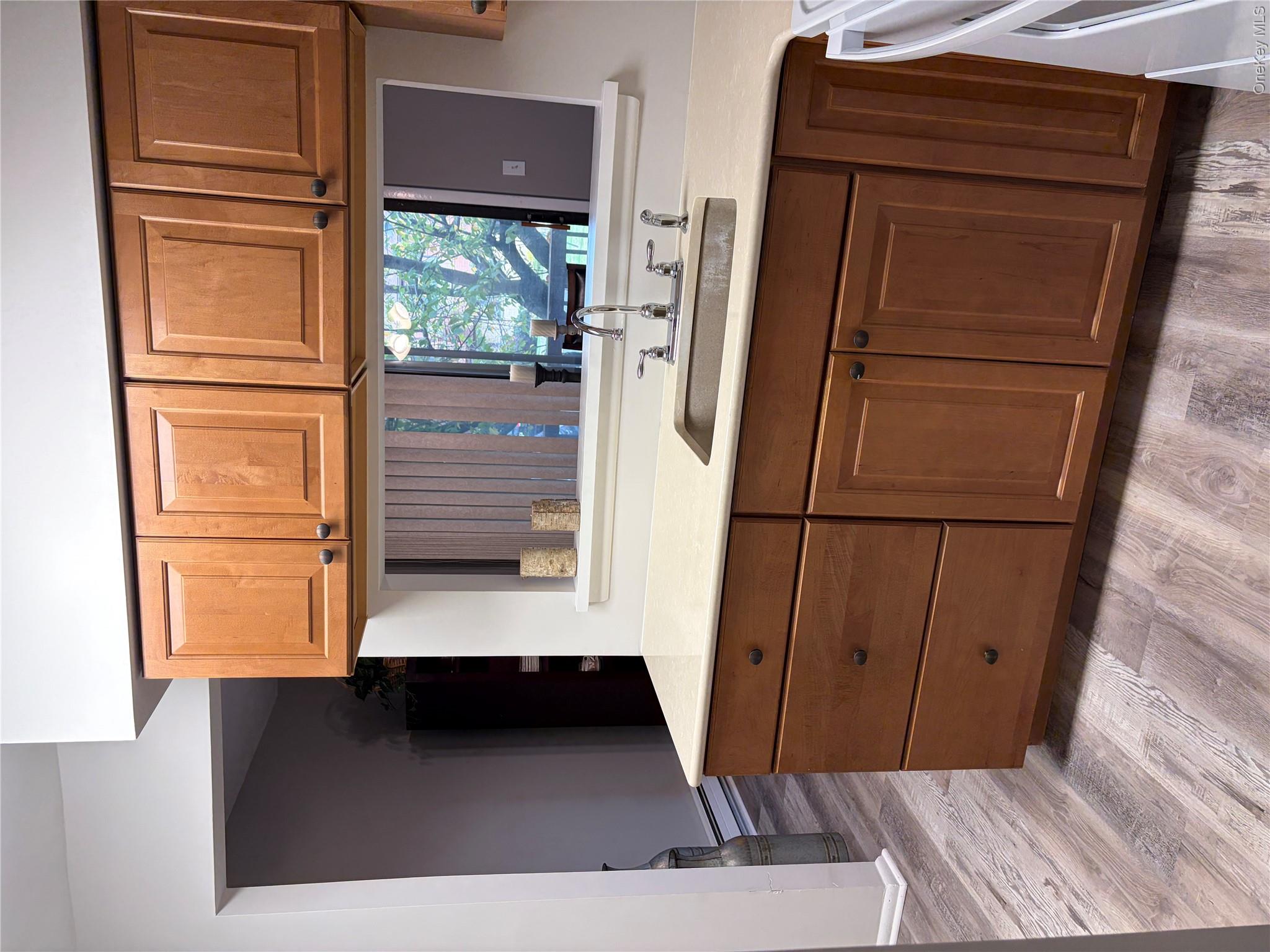253 Richard Court – For Sale photo 12