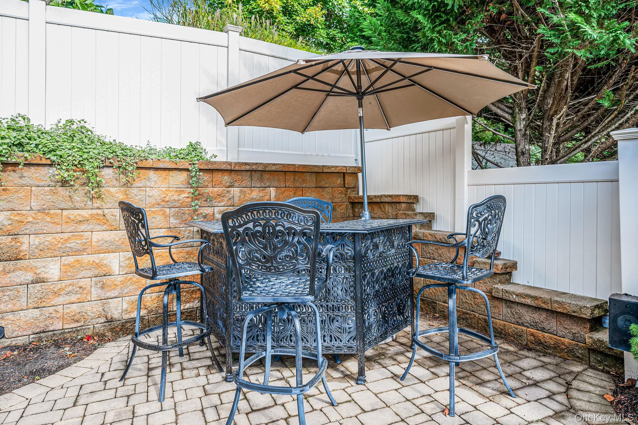 17 Hill Lane – For Sale photo 40