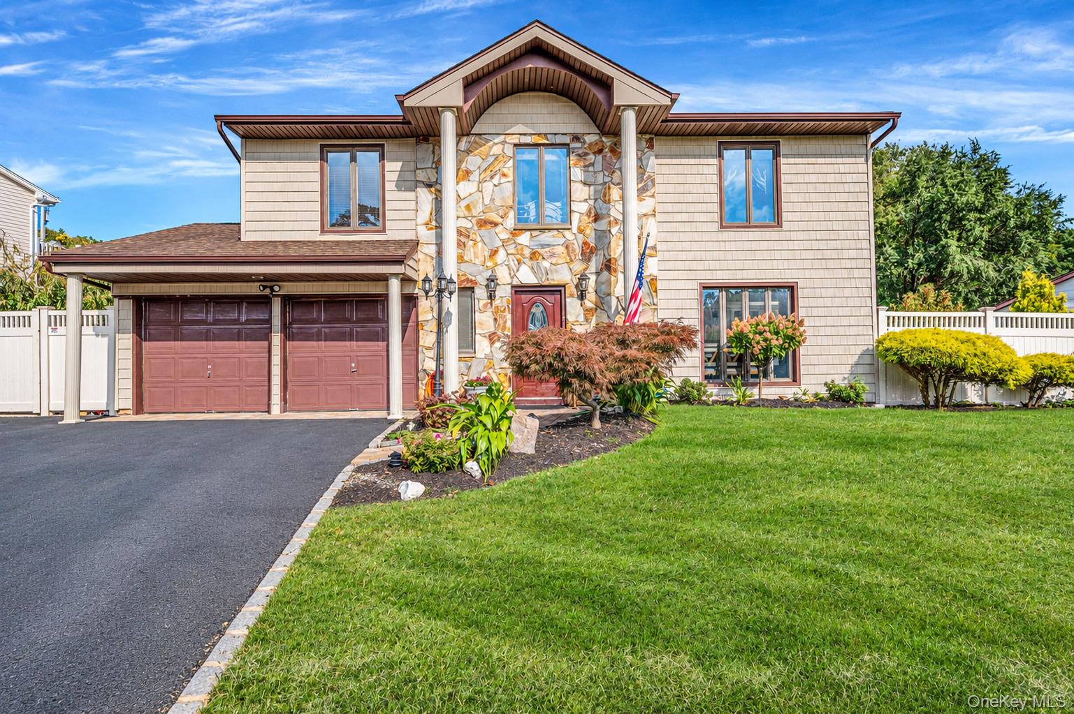 17 Hill Lane – For Sale photo 2
