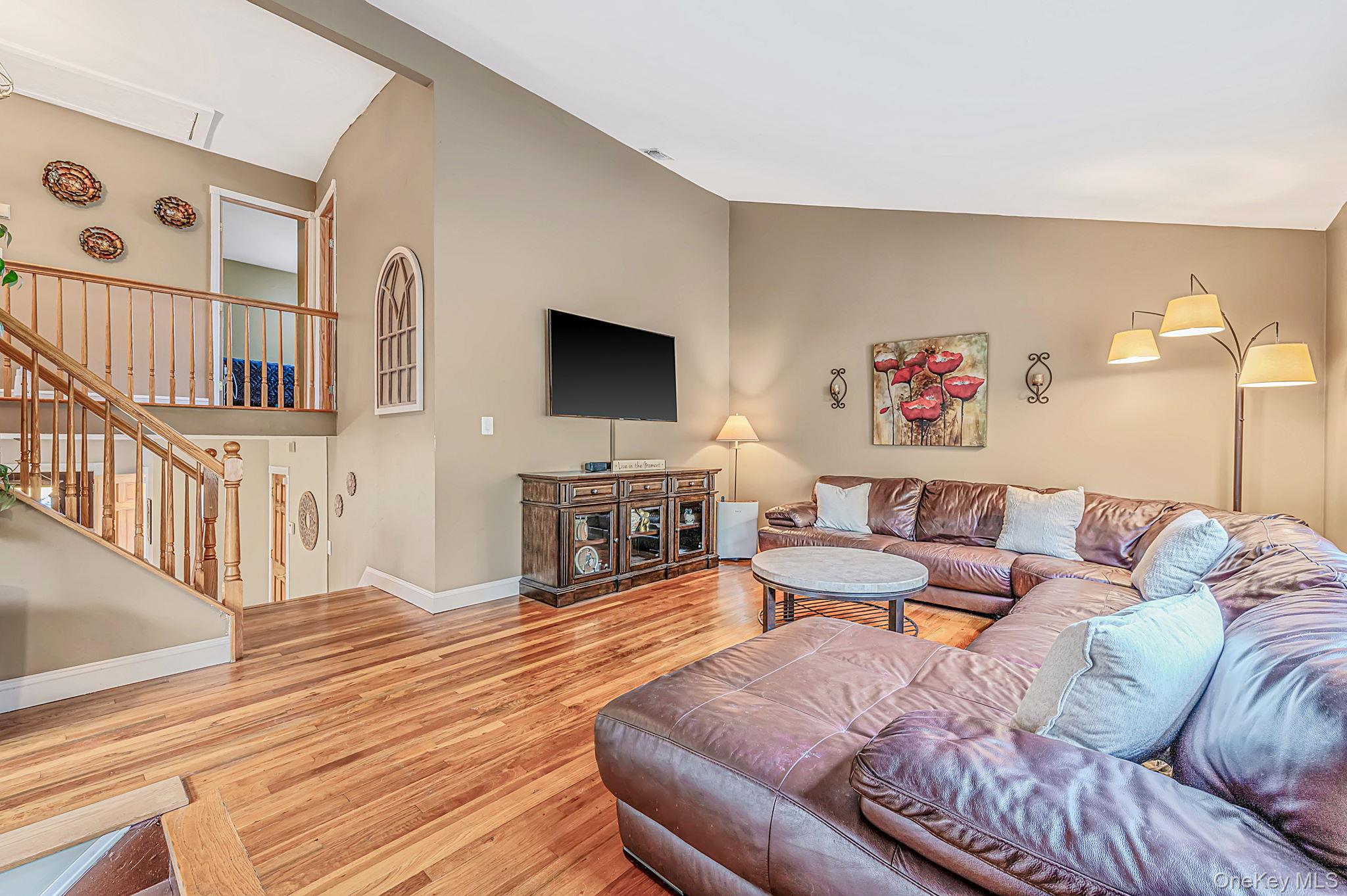 17 Hill Lane – For Sale photo 19