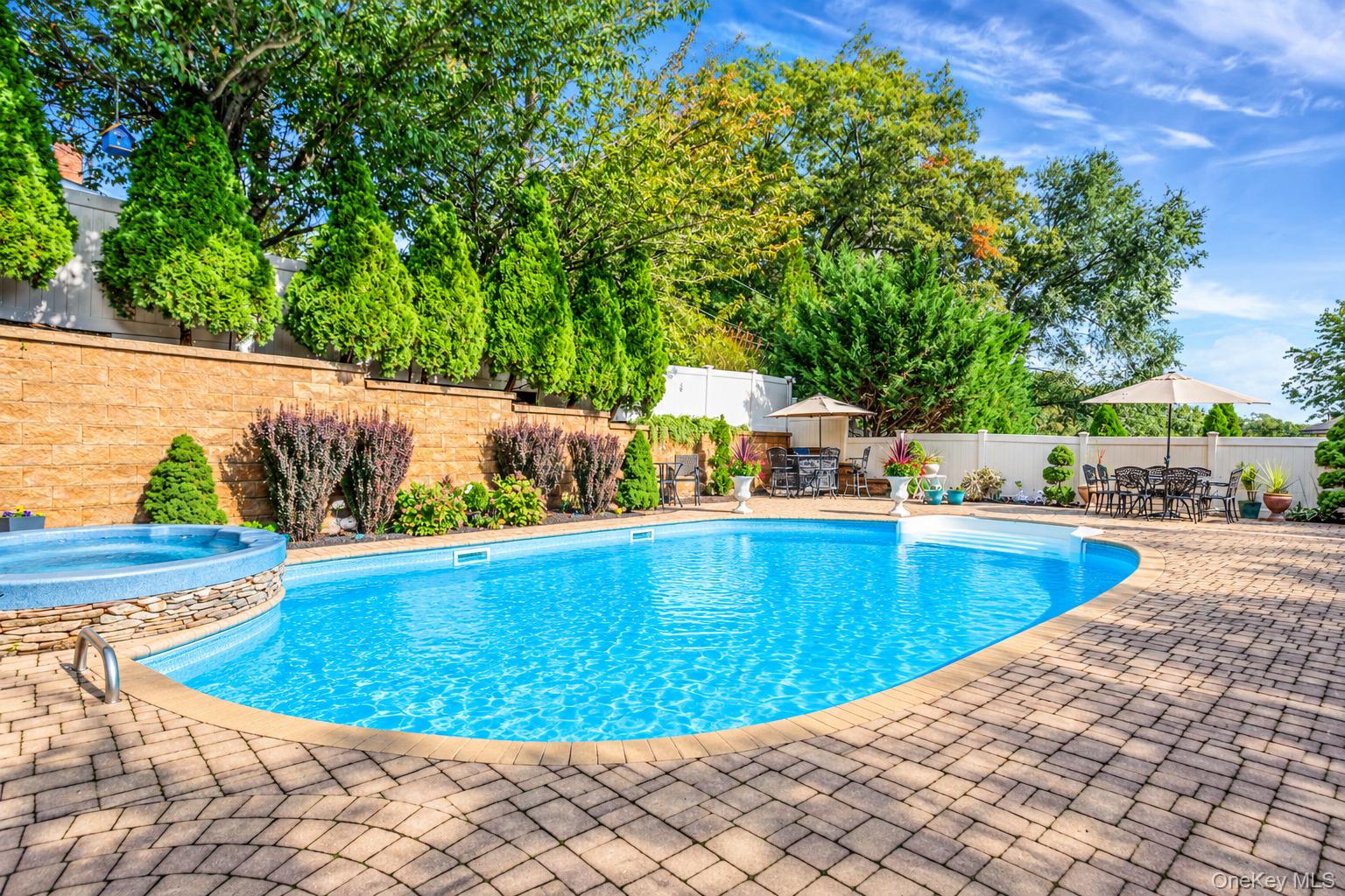 17 Hill Lane – For Sale photo 36