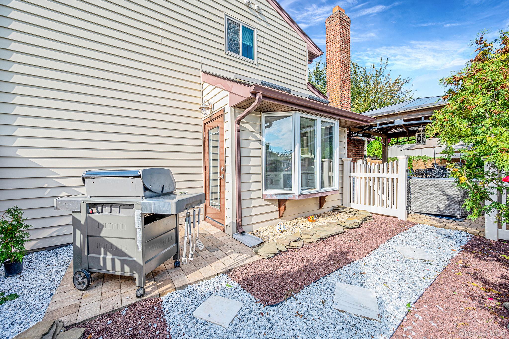 17 Hill Lane – For Sale photo 43