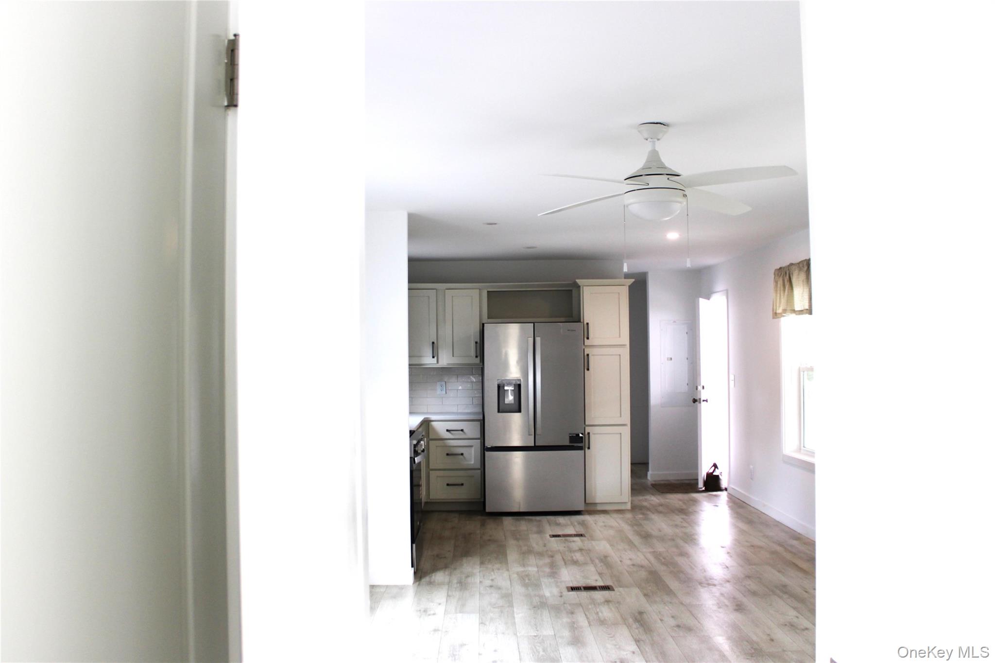 1661 Old Country Road, Unit 212 photo 9