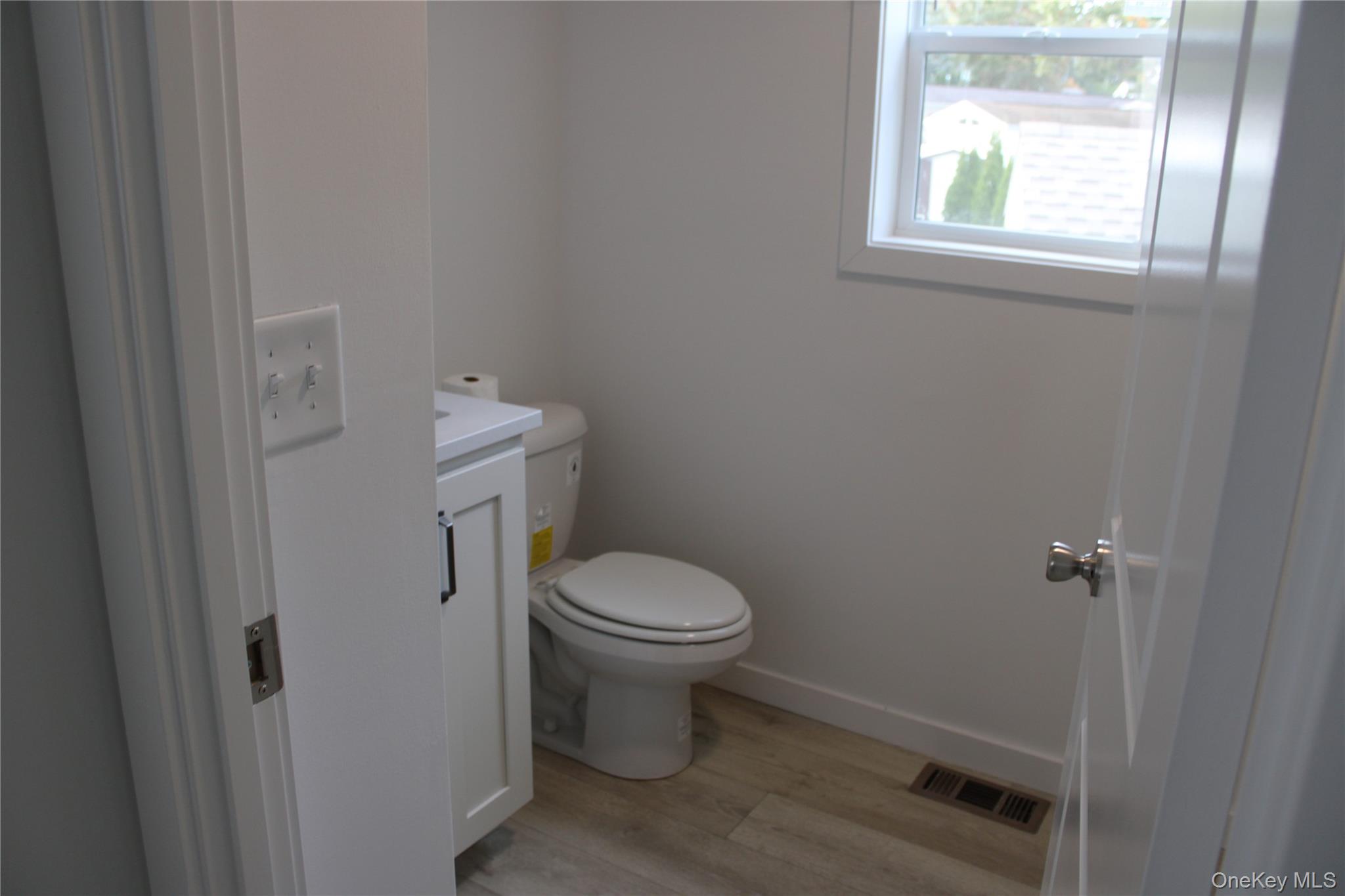 1661 Old Country Road, Unit 212 photo 14