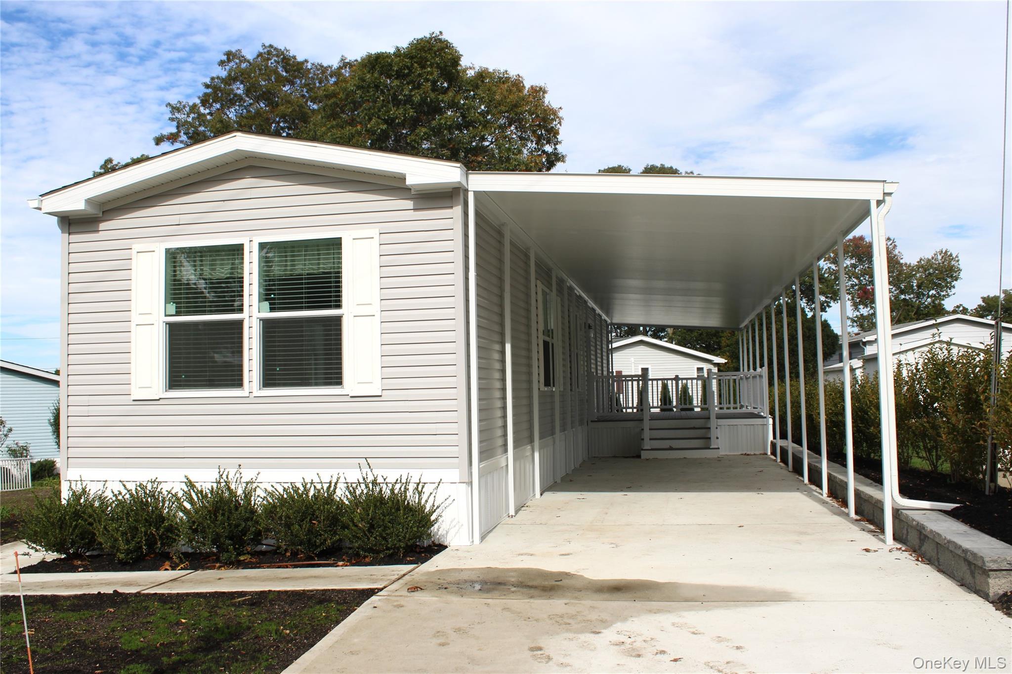 1661 Old Country Road, Unit 212 photo 2
