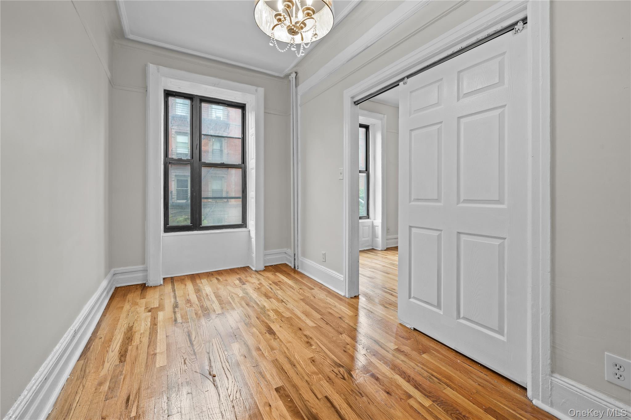 176 W 81 Street, Unit 3E photo 4