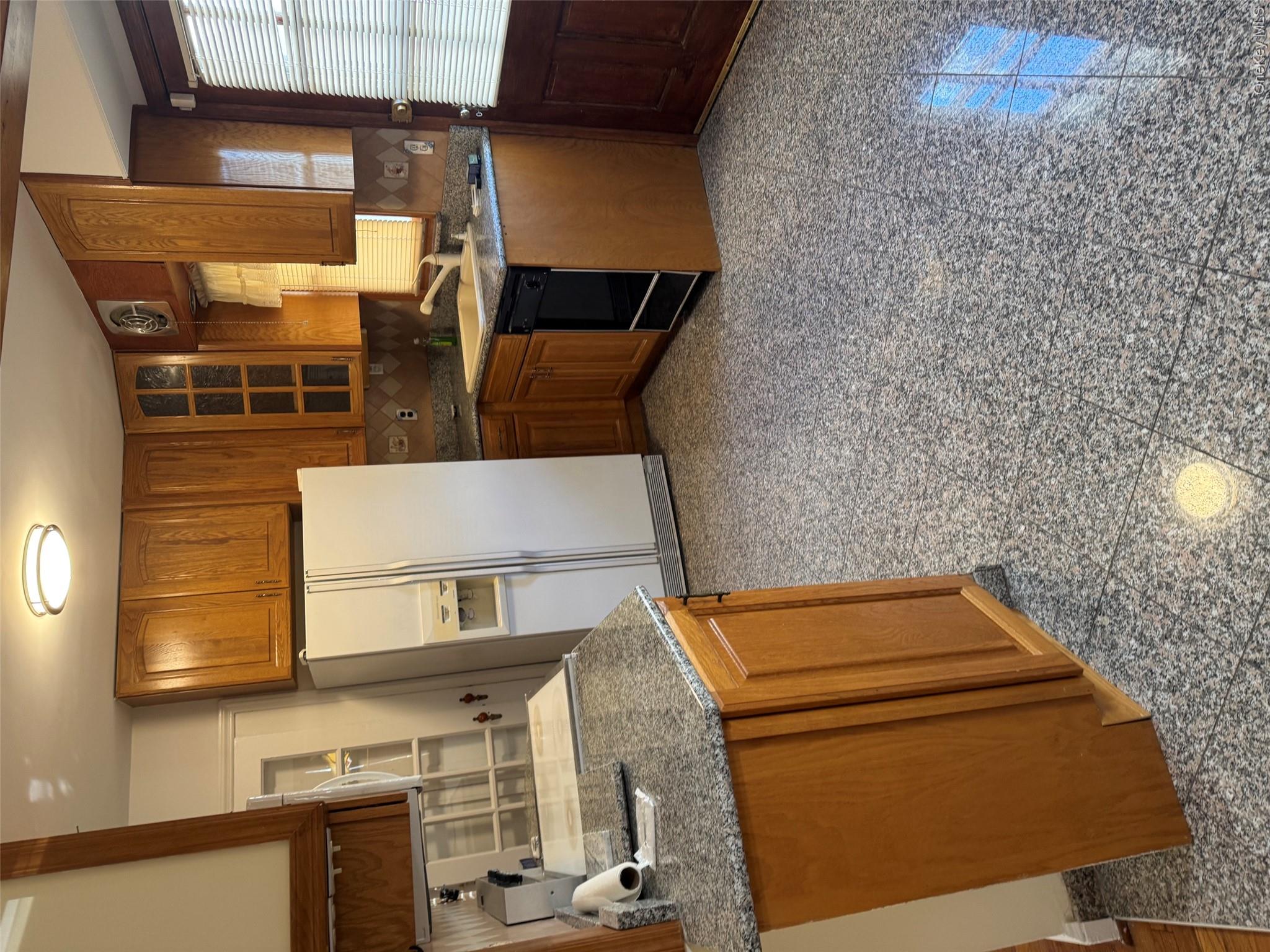 102 Hillside Park Drive – For Rent photo 10