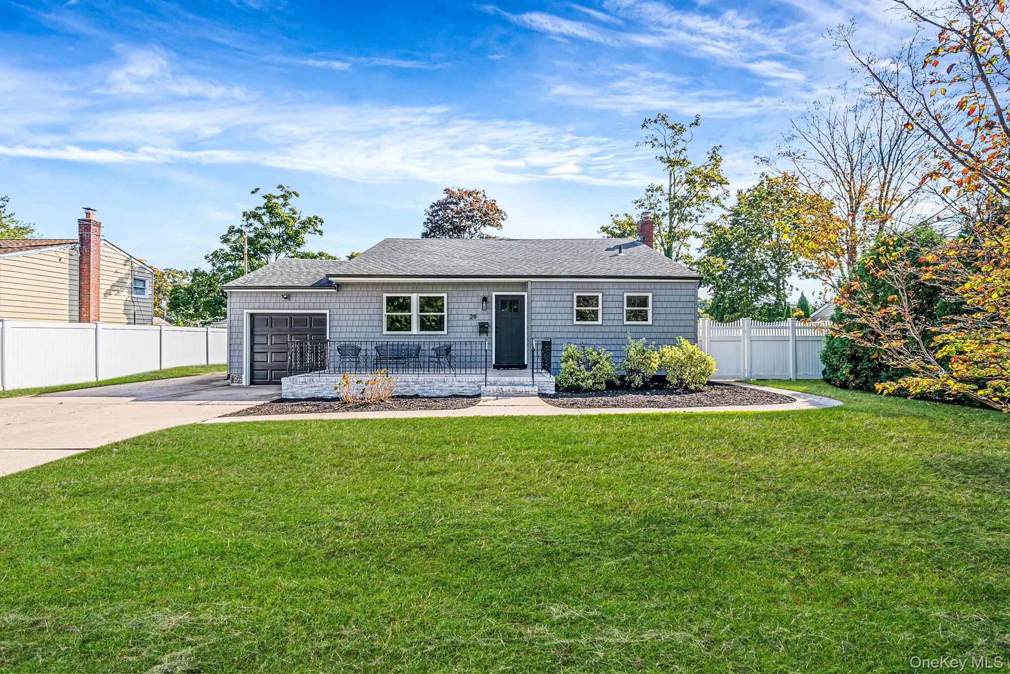 29 Edgewater Avenue – For Sale