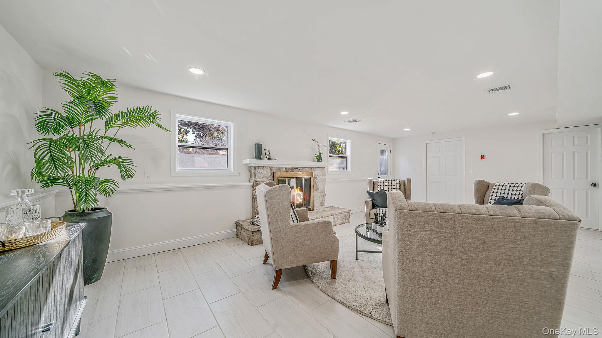 29 Edgewater Avenue – For Sale photo 16